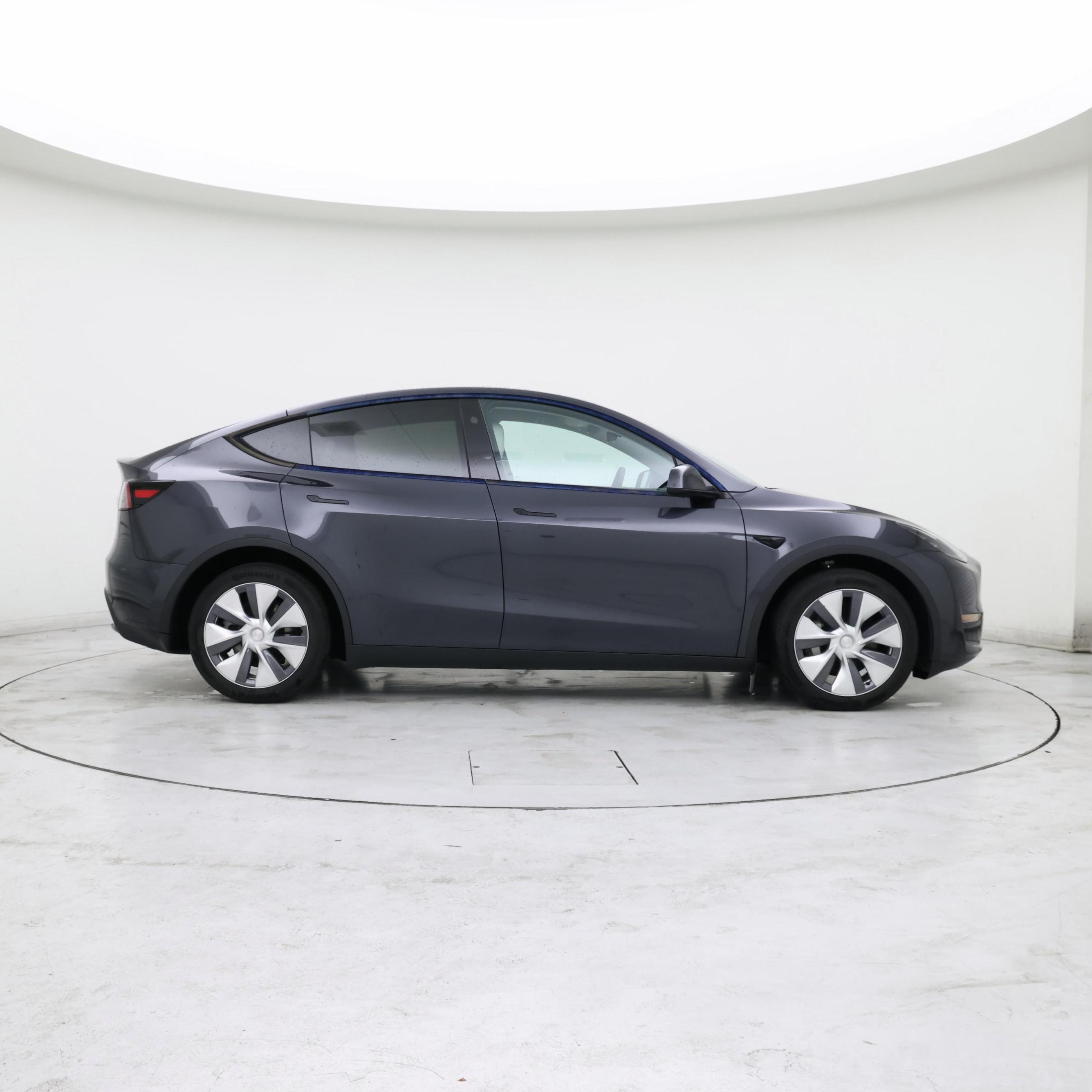 Thumbnail: 2024 Tesla Model Y - 7