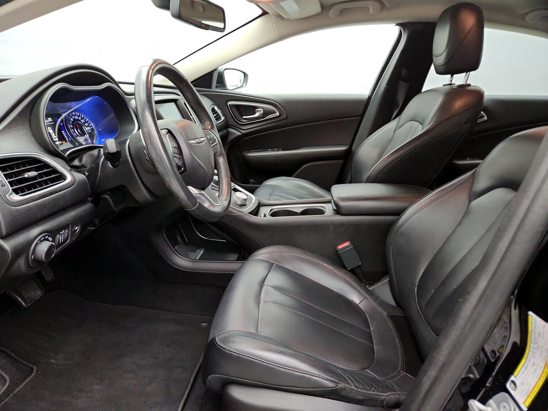 Thumbnail: 2017 Chrysler 200 - 11