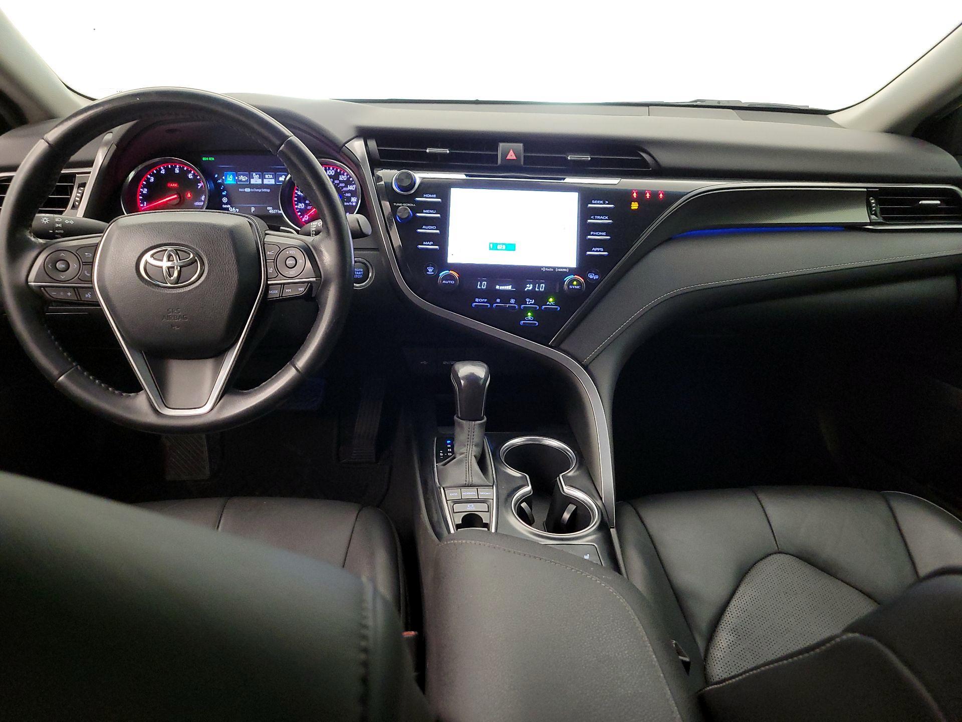 Thumbnail: 2020 Toyota Camry - 9