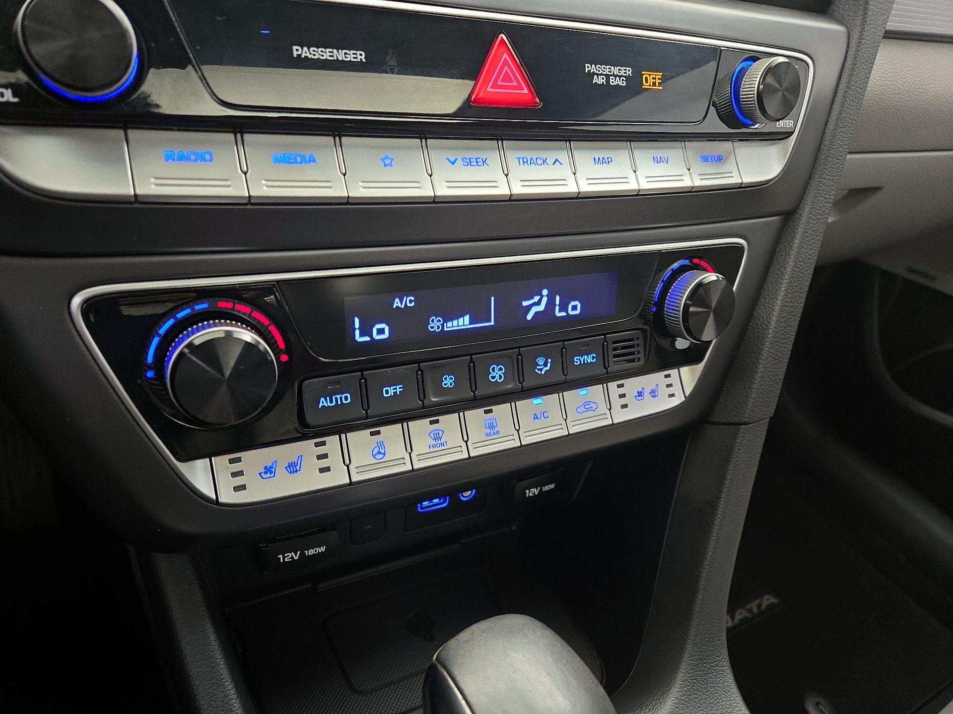 Thumbnail: 2018 Hyundai Sonata - 17