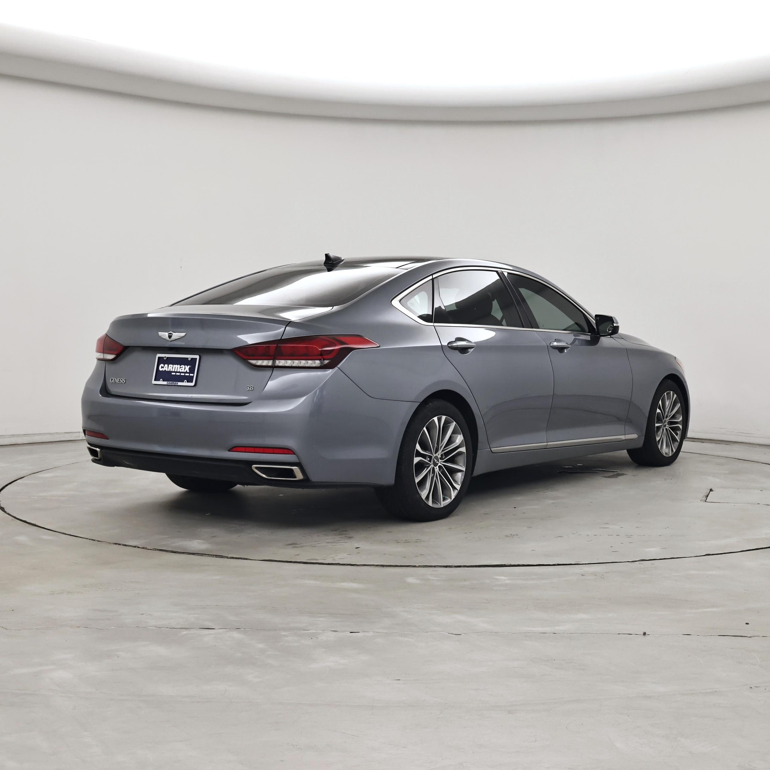 Thumbnail: 2015 Hyundai Genesis - 8