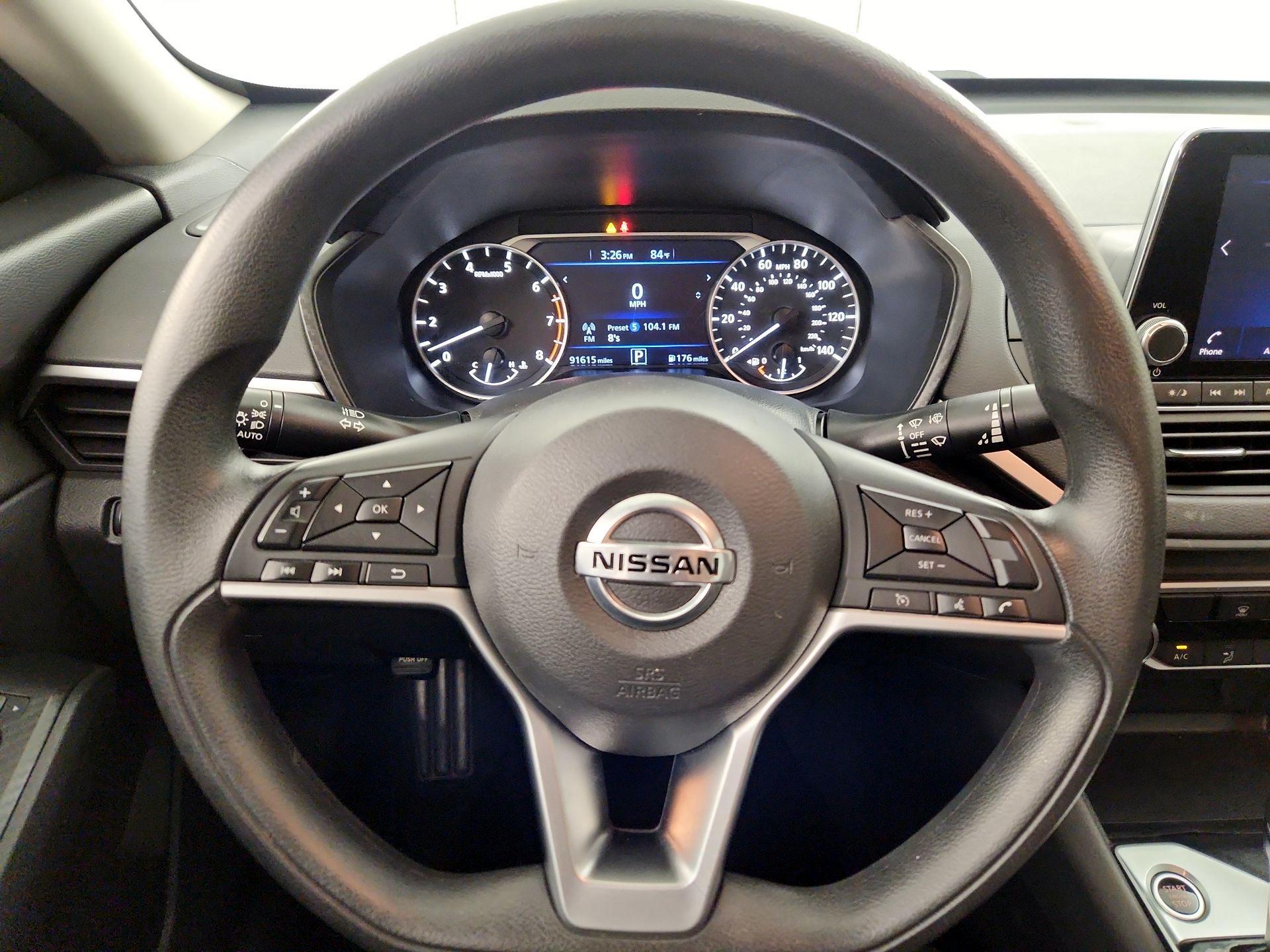 Thumbnail: 2019 Nissan Altima - 10
