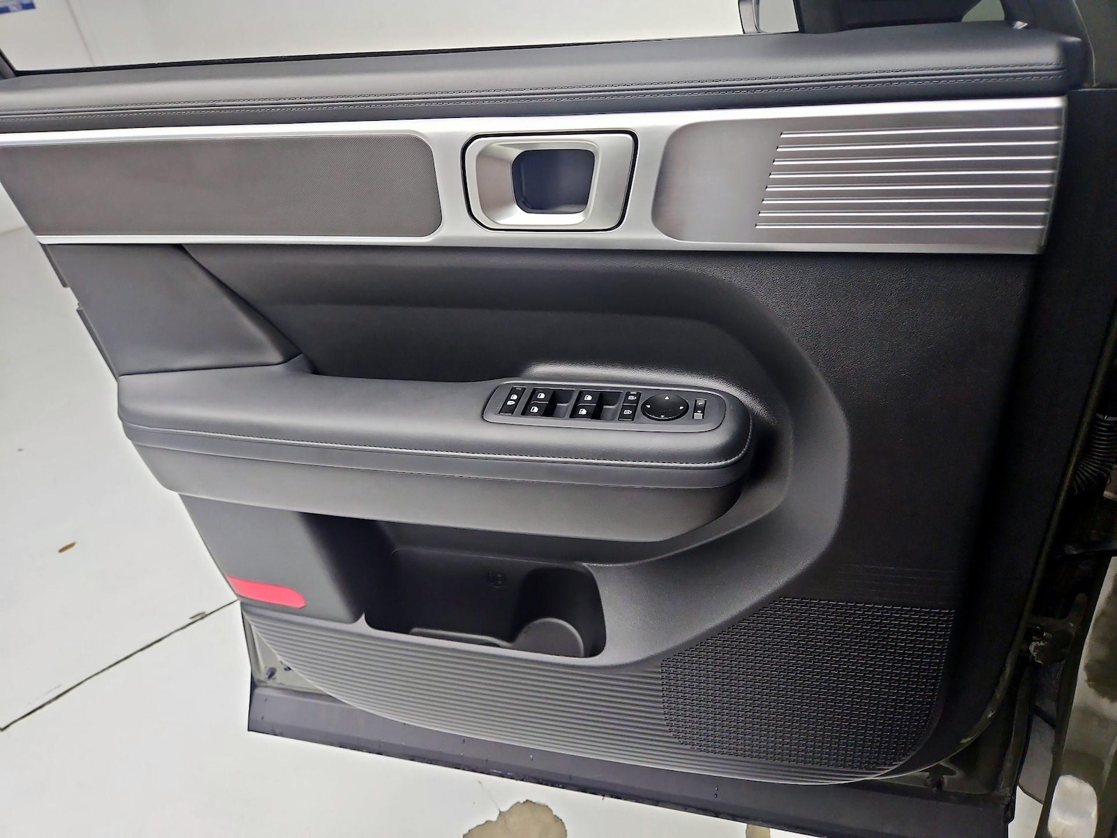 2025 Hyundai Santa Fe XRT - Photo 13