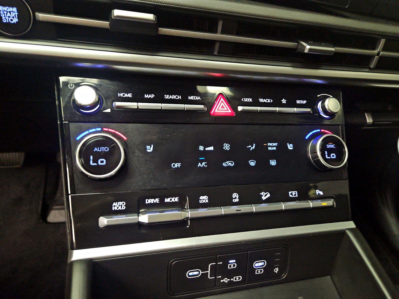 2025 Hyundai Santa Fe XRT - Photo 18