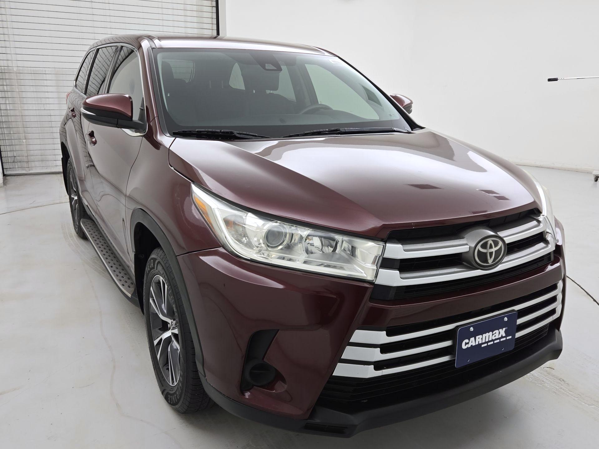 Thumbnail: 2019 Toyota Highlander - 1