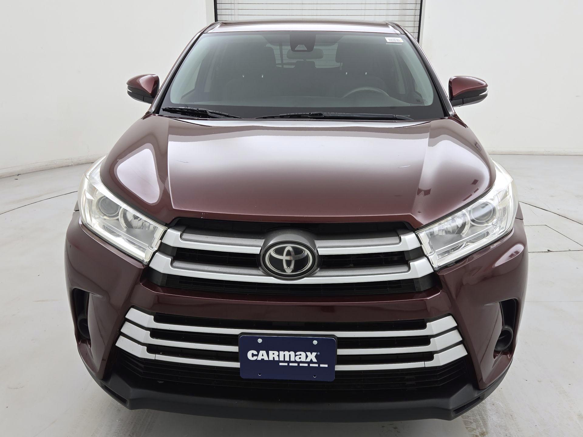 Thumbnail: 2019 Toyota Highlander - 2