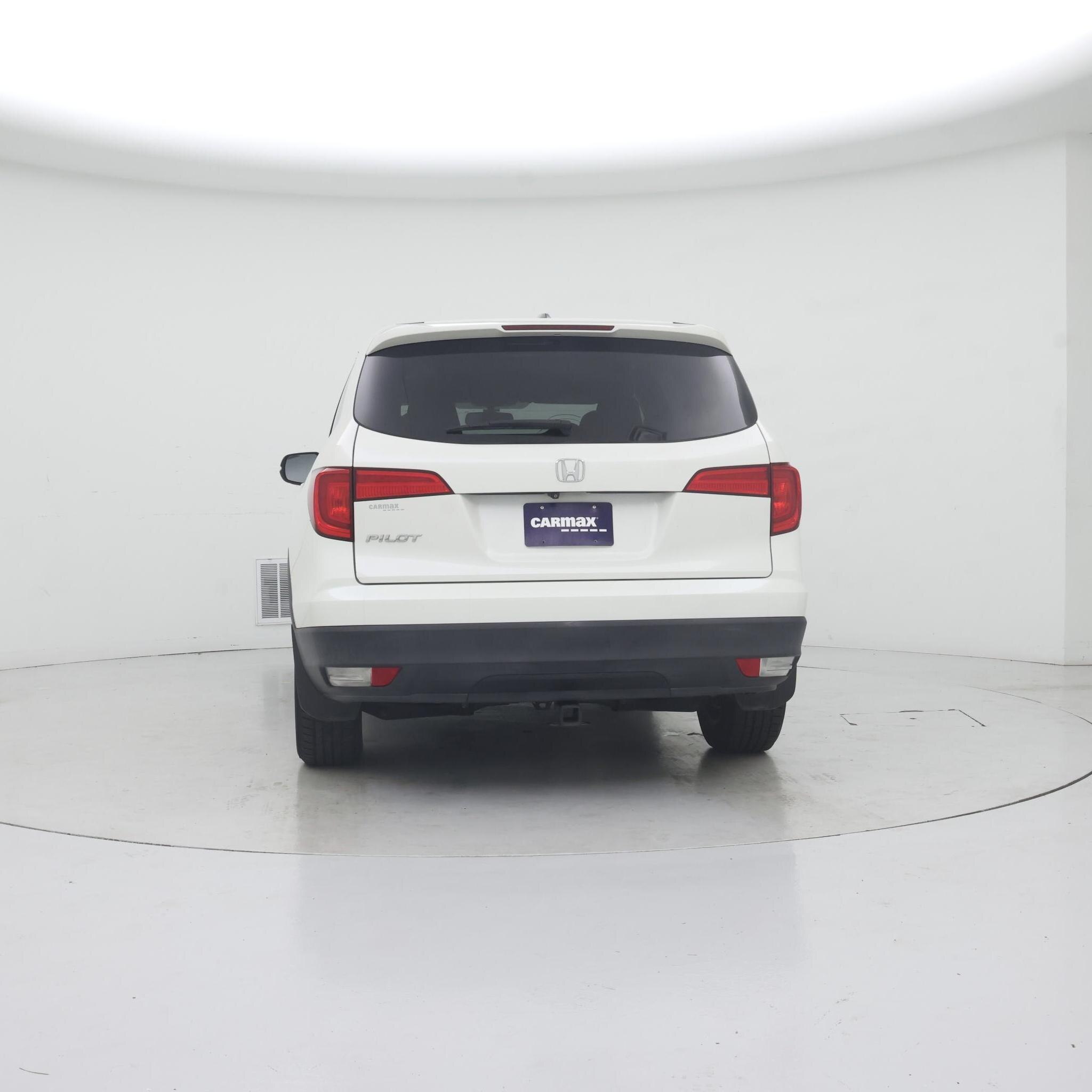 Thumbnail: 2017 Honda Pilot - 6