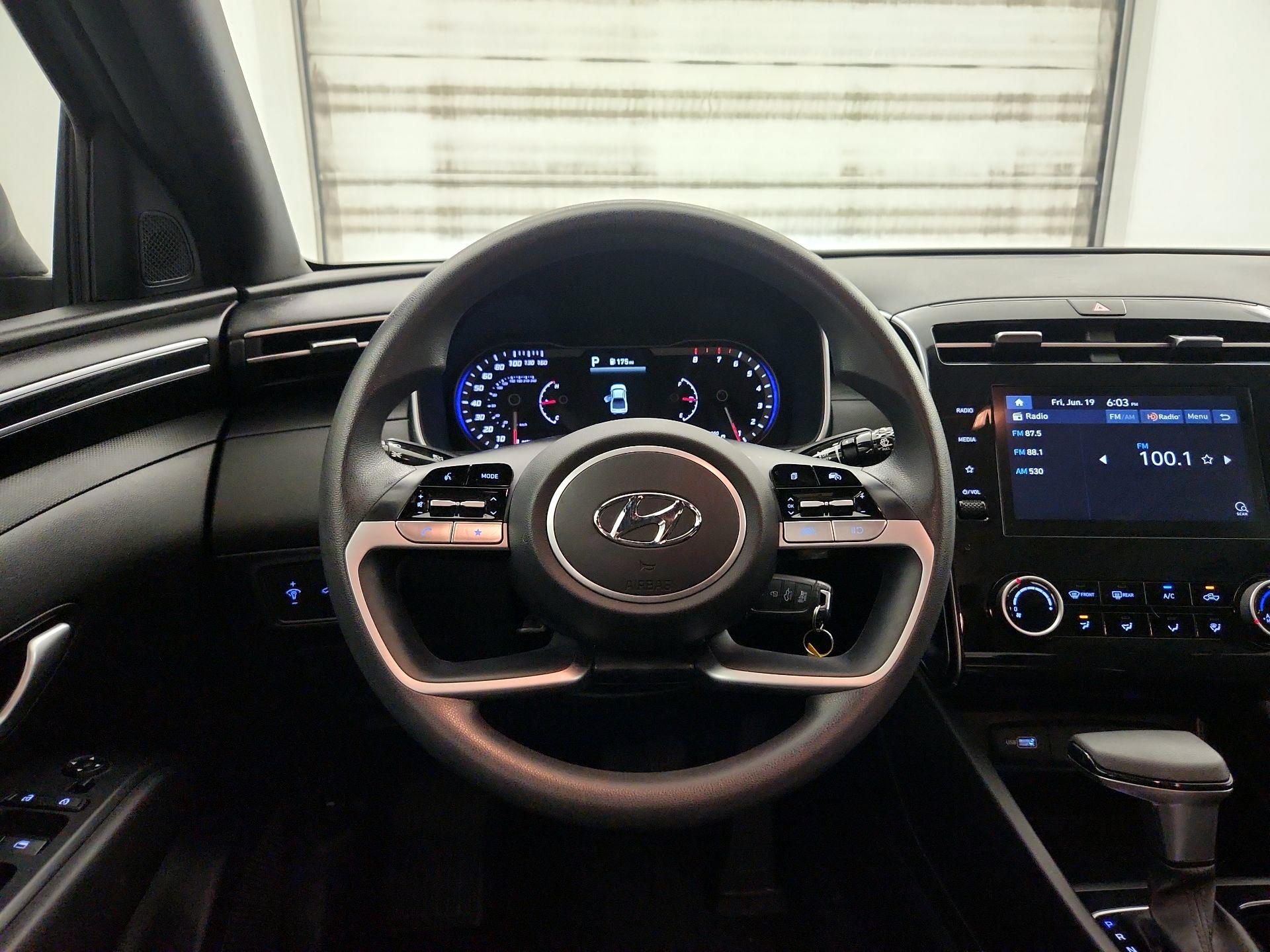 Thumbnail: 2023 Hyundai Santa Cruz - 10