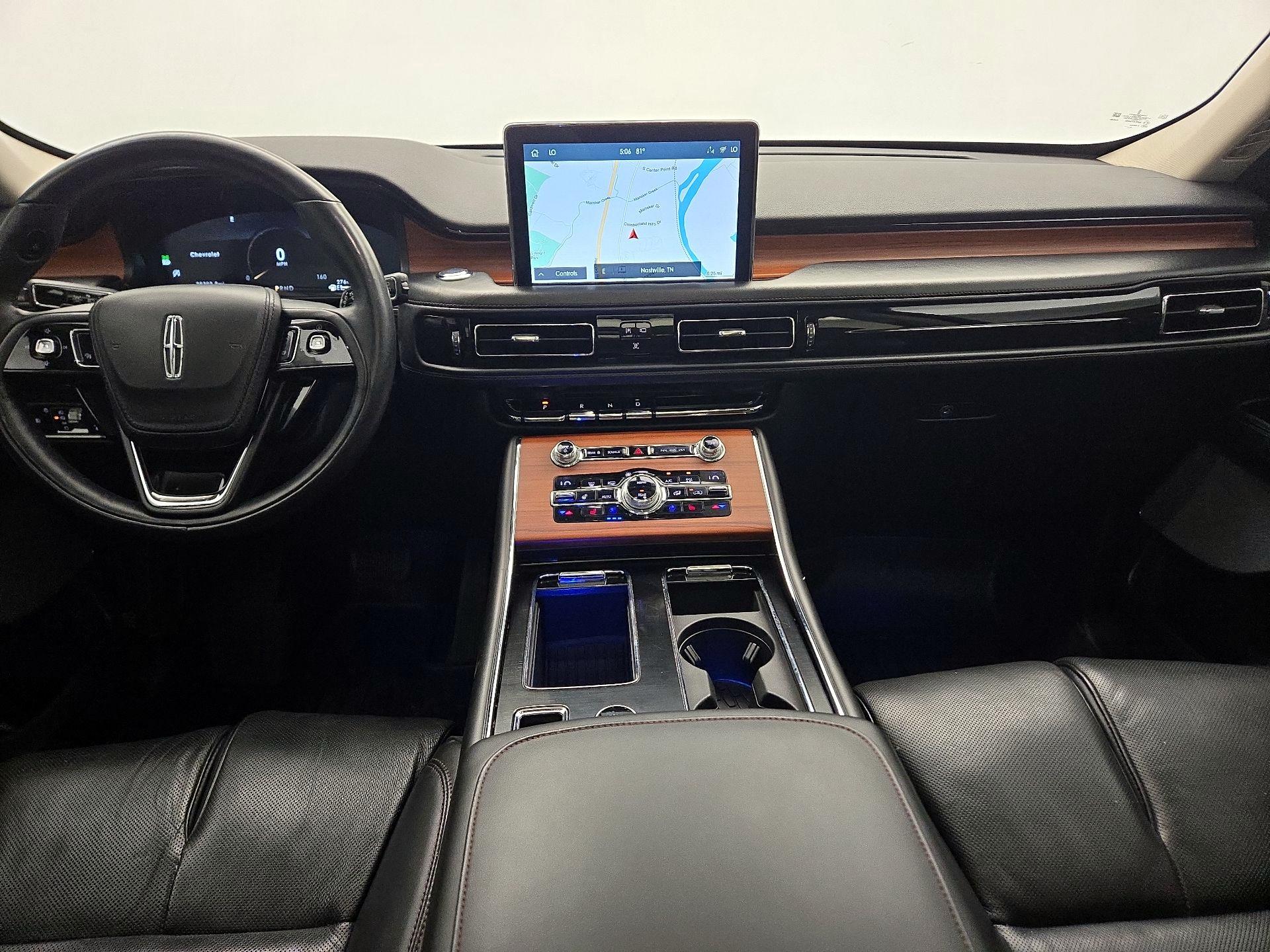 Thumbnail: 2020 Lincoln Aviator - 9