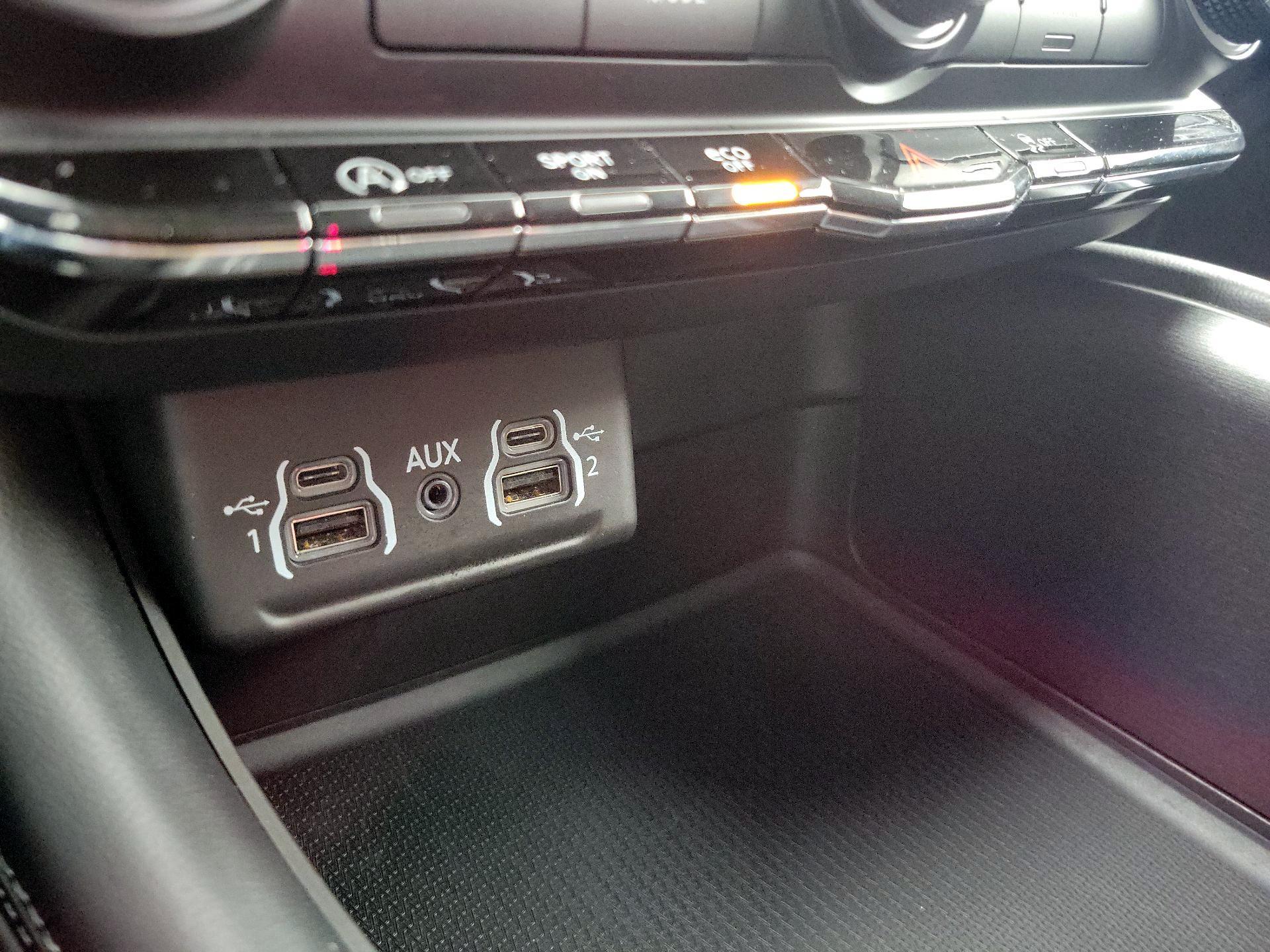 Thumbnail: 2021 Dodge Durango - 18