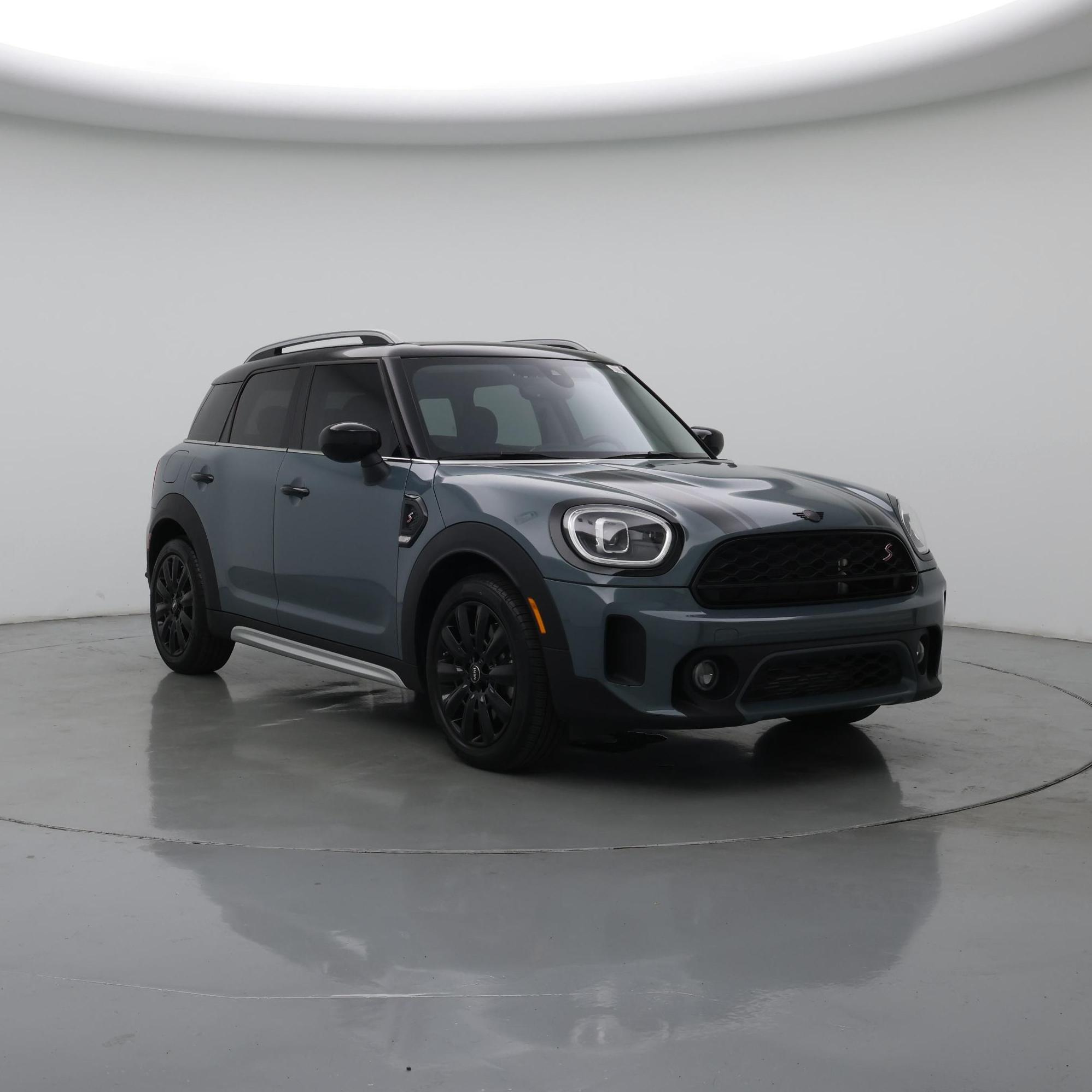 Green 2024 MINI Countryman SUV / Crossover Front-Wheel Drive Automatic
