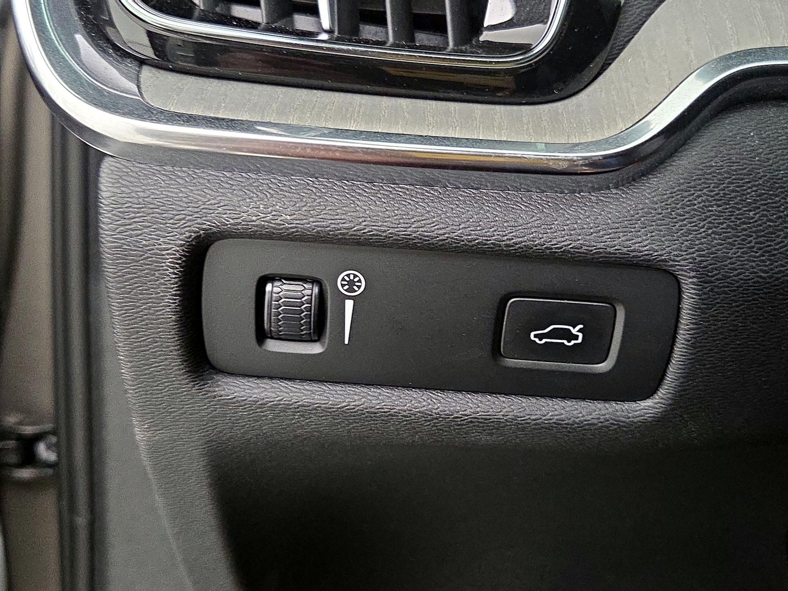 2021 Volvo V60 Cross Country Base - Photo 14