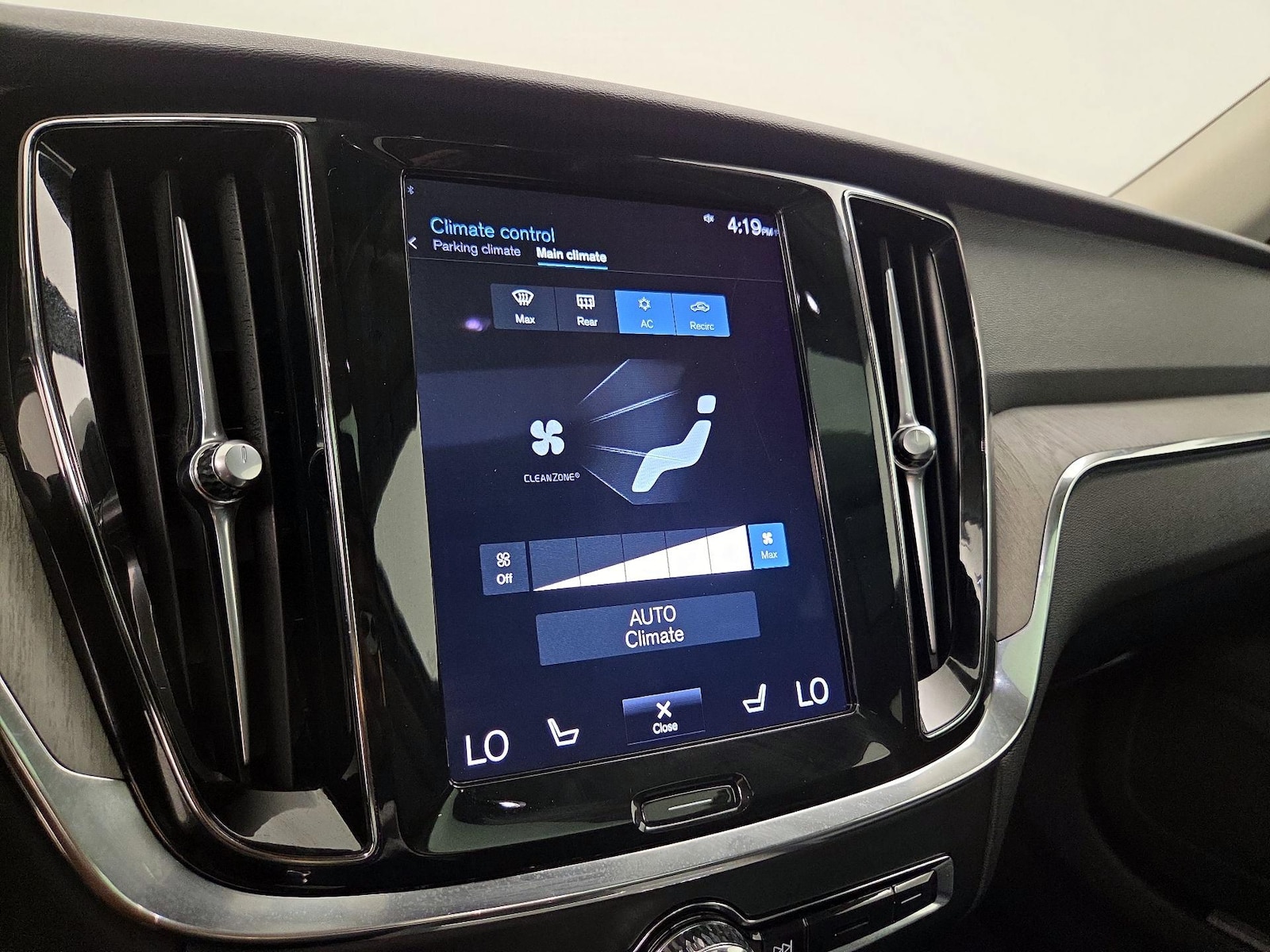 2021 Volvo V60 Cross Country Base - Photo 18