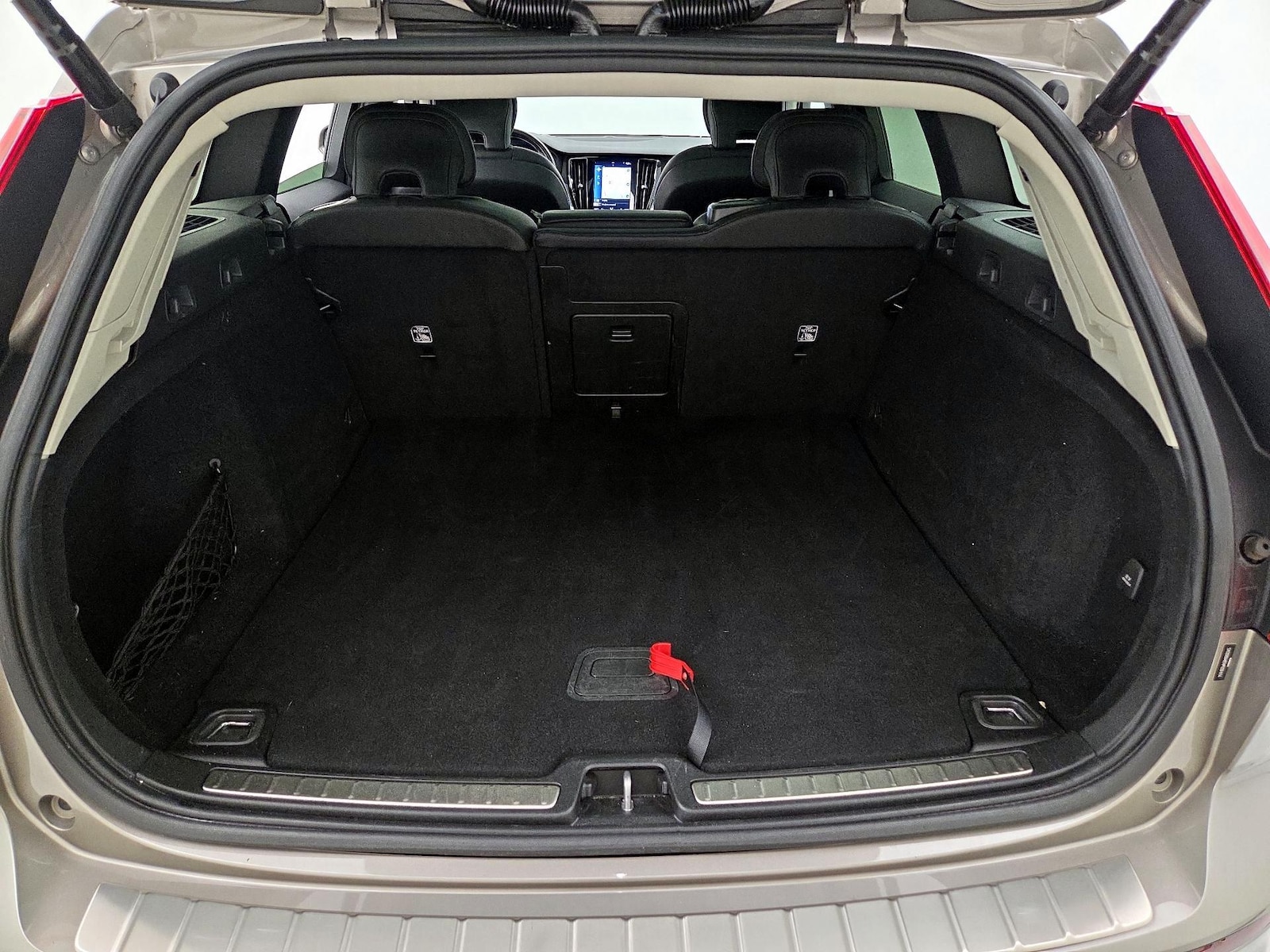 2021 Volvo V60 Cross Country Base - Photo 23