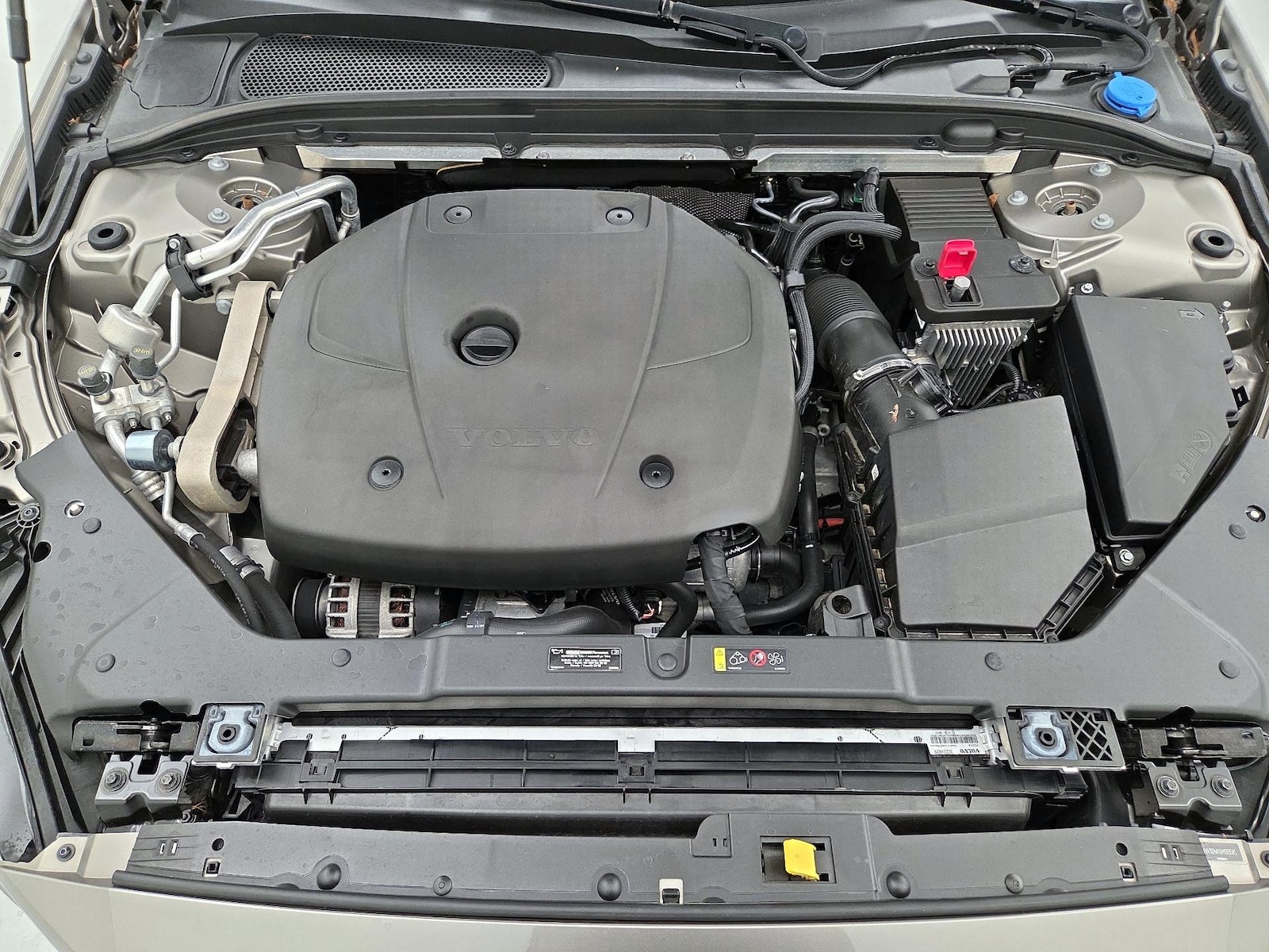 2021 Volvo V60 Cross Country Base - Photo 24