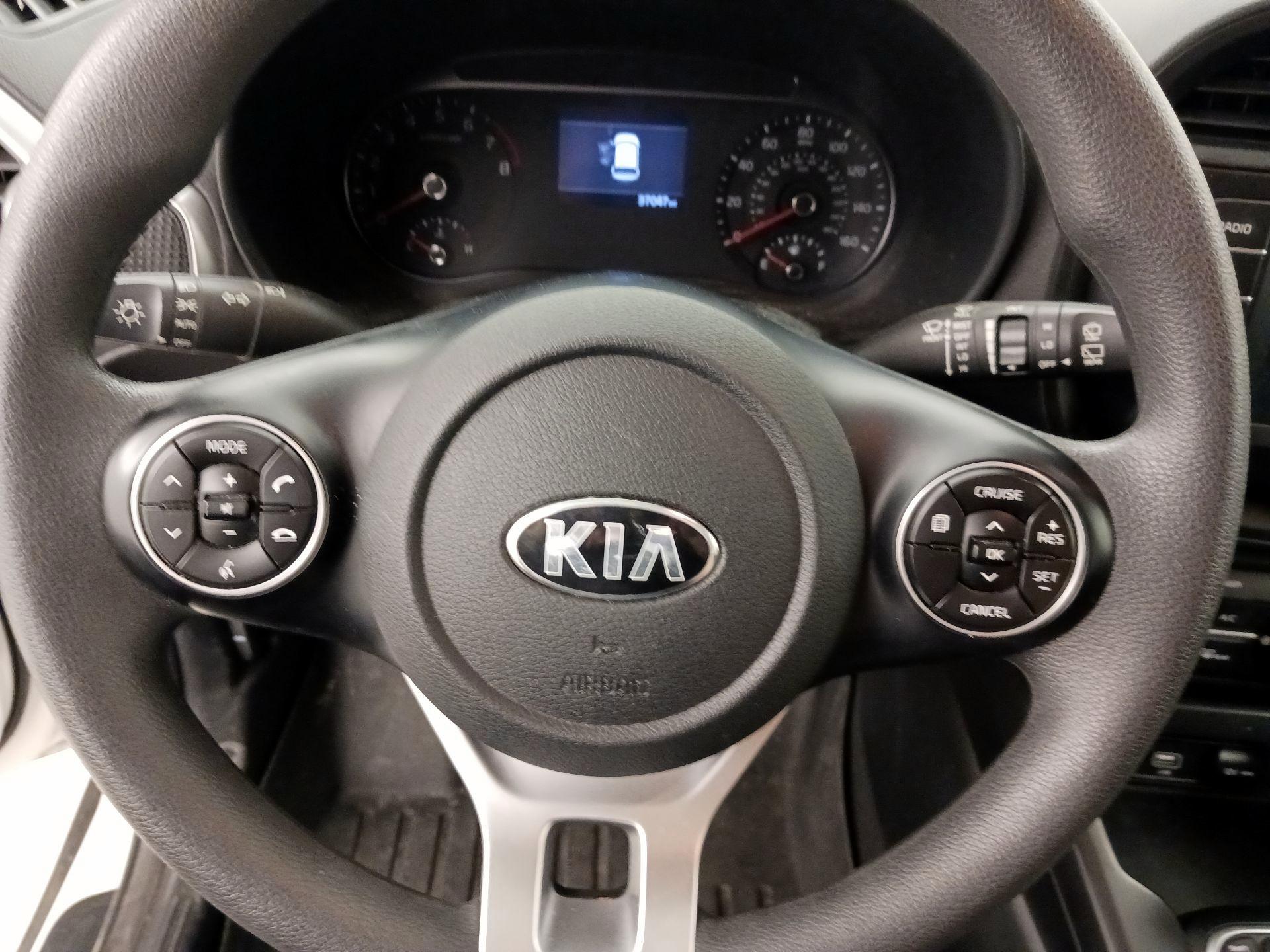 Thumbnail: 2021 Kia Soul - 10