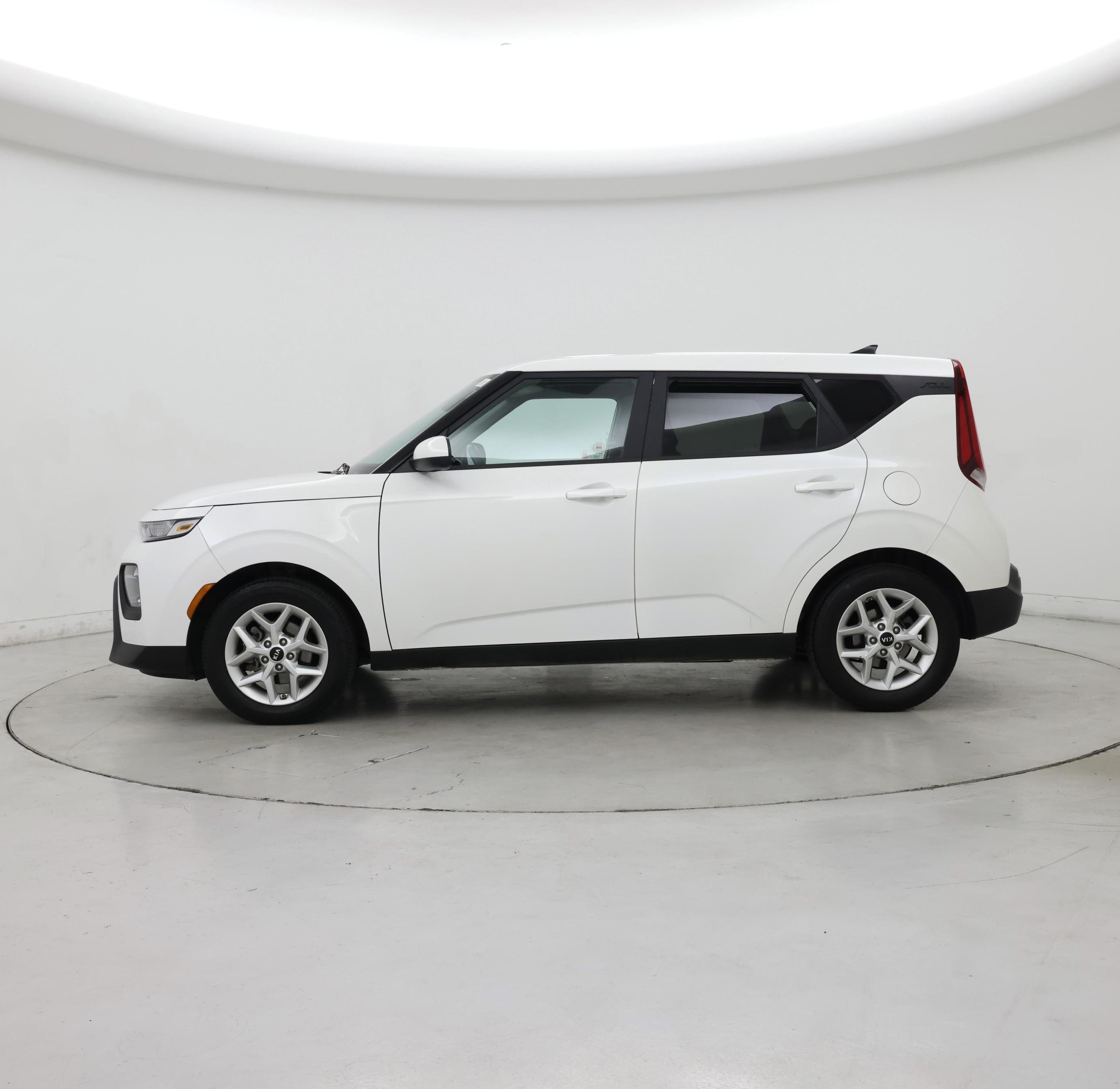 Thumbnail: 2021 Kia Soul - 3