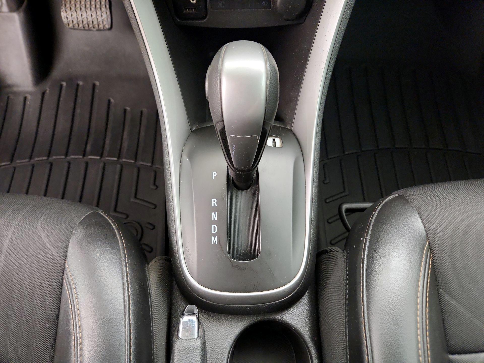 Thumbnail: 2019 Chevrolet Trax - 17