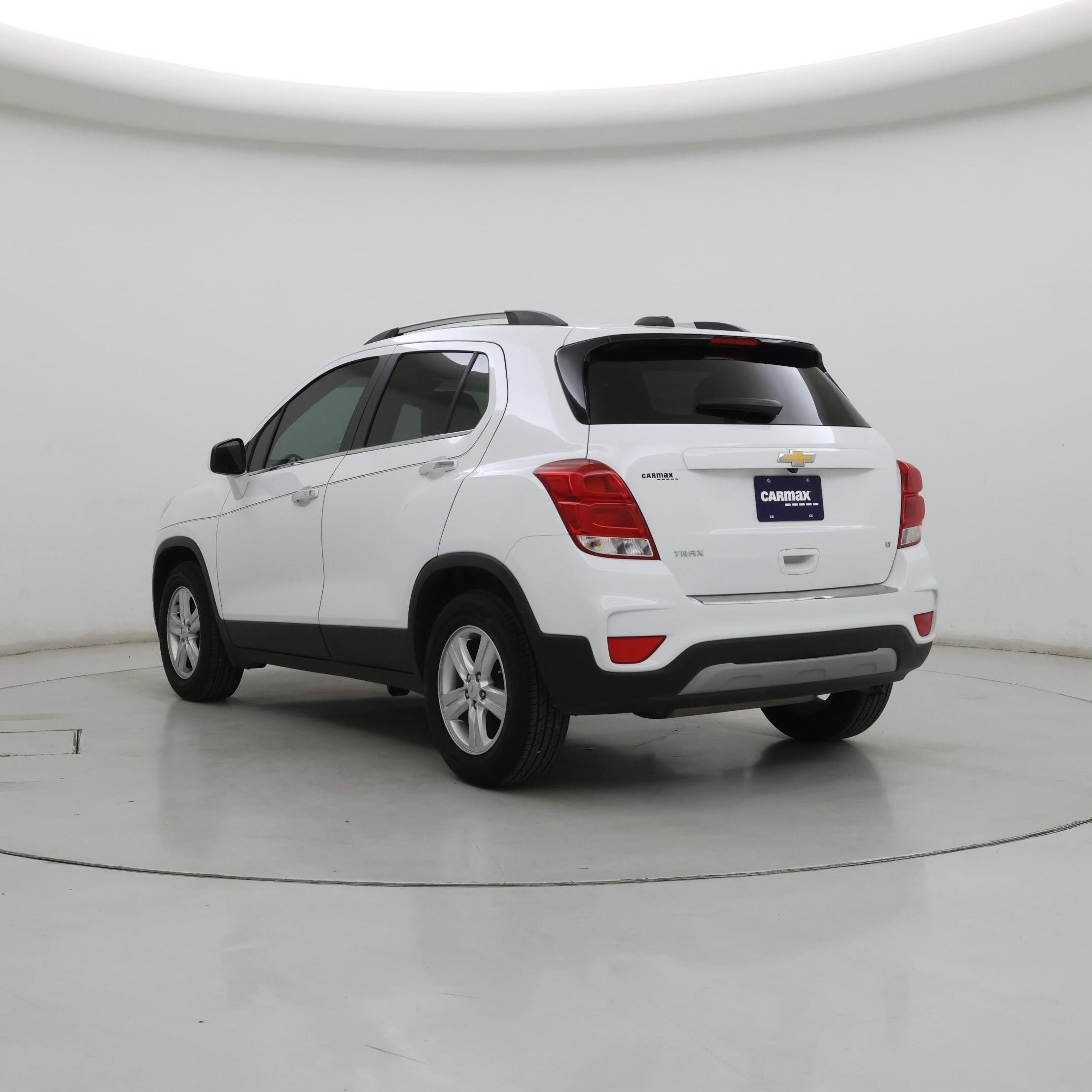 Thumbnail: 2019 Chevrolet Trax - 2