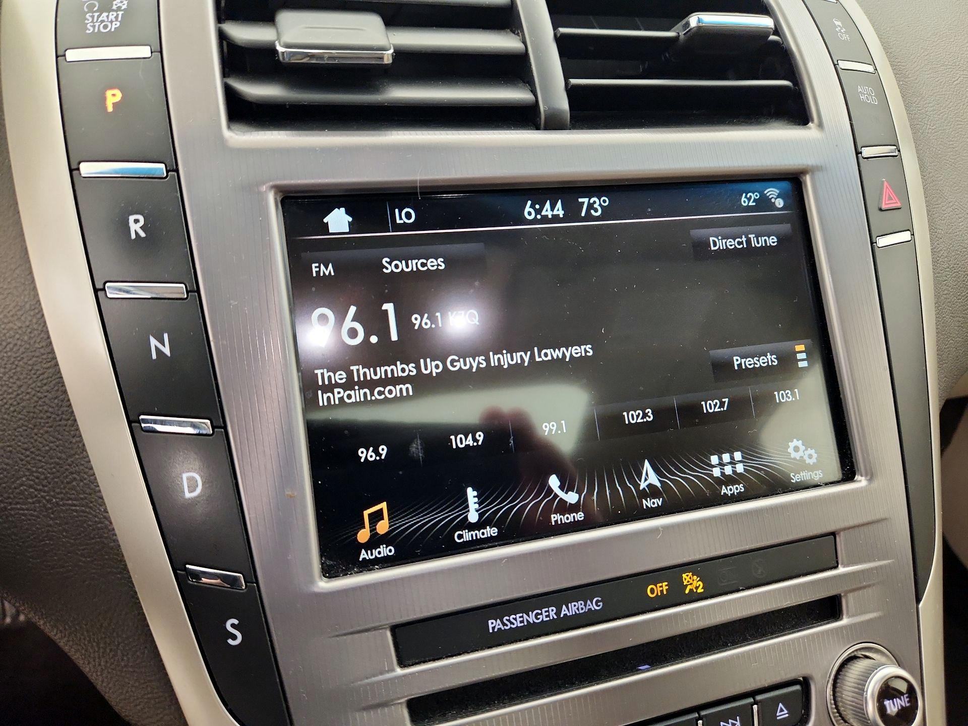 Thumbnail: 2017 Lincoln MKZ - 16