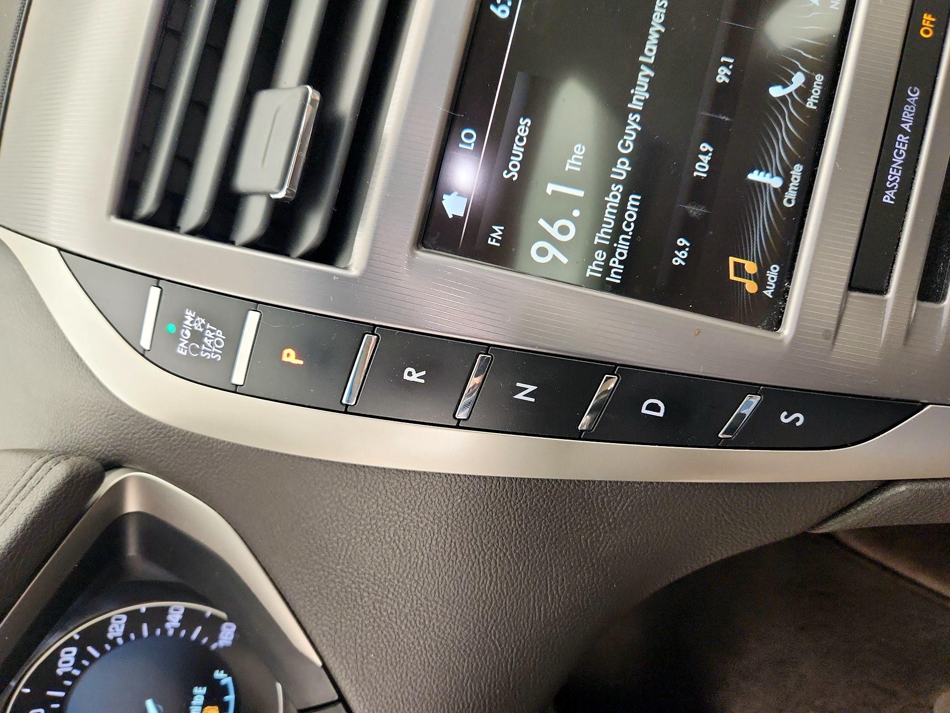 Thumbnail: 2017 Lincoln MKZ - 18