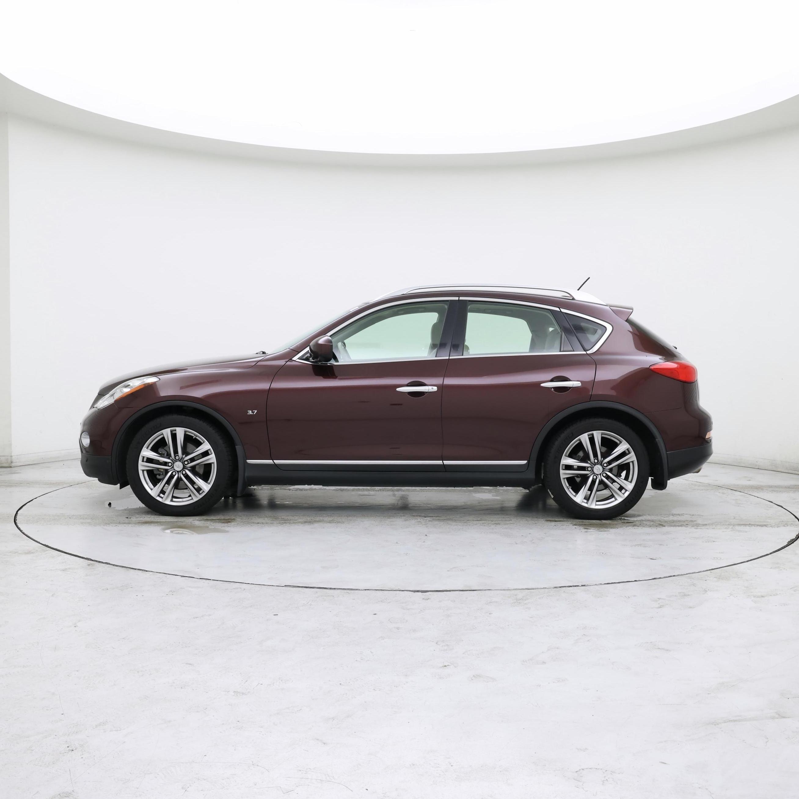 Thumbnail: 2015 INFINITI QX50 - 3