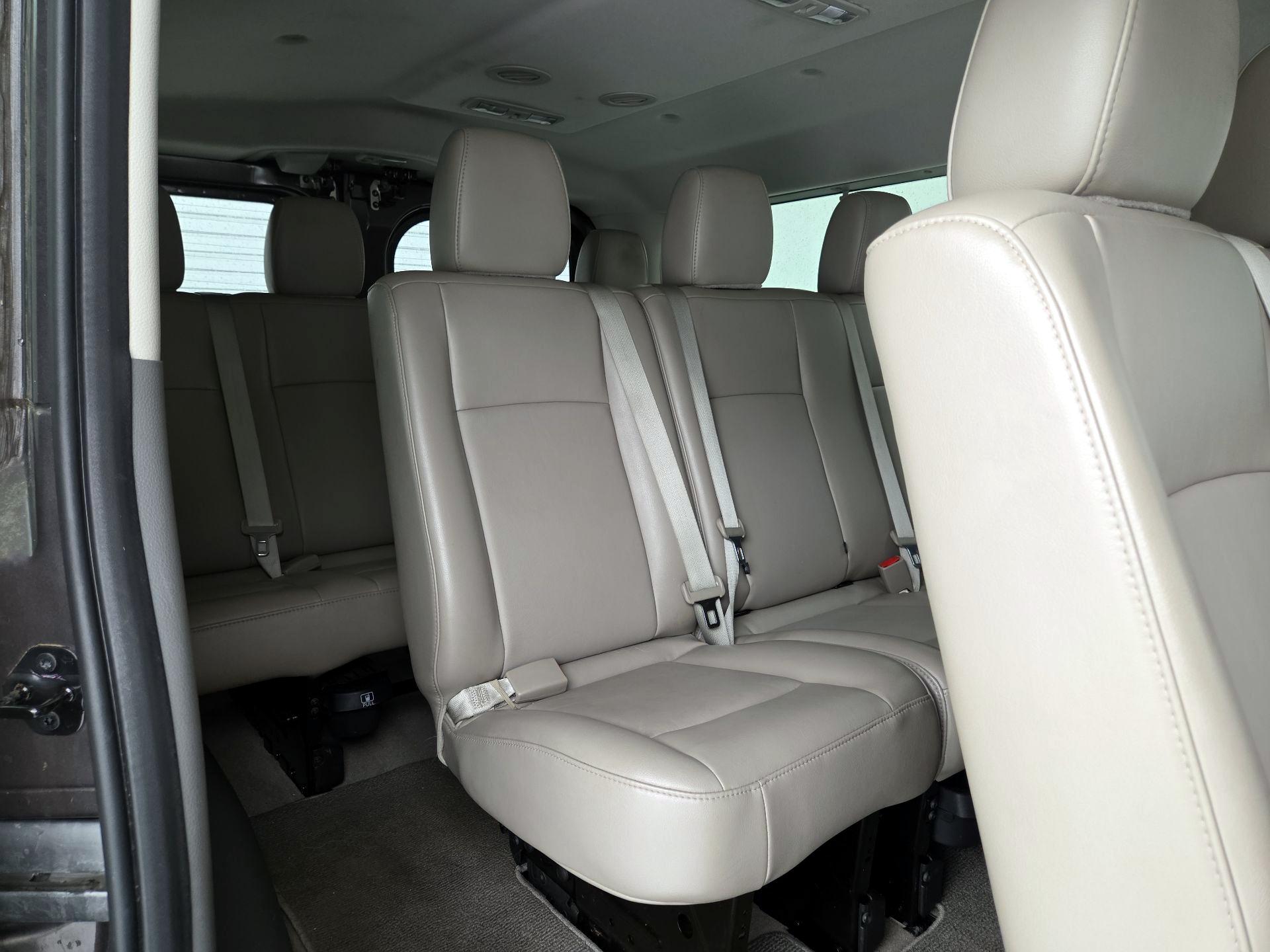 Thumbnail: 2017 Nissan NV - 20