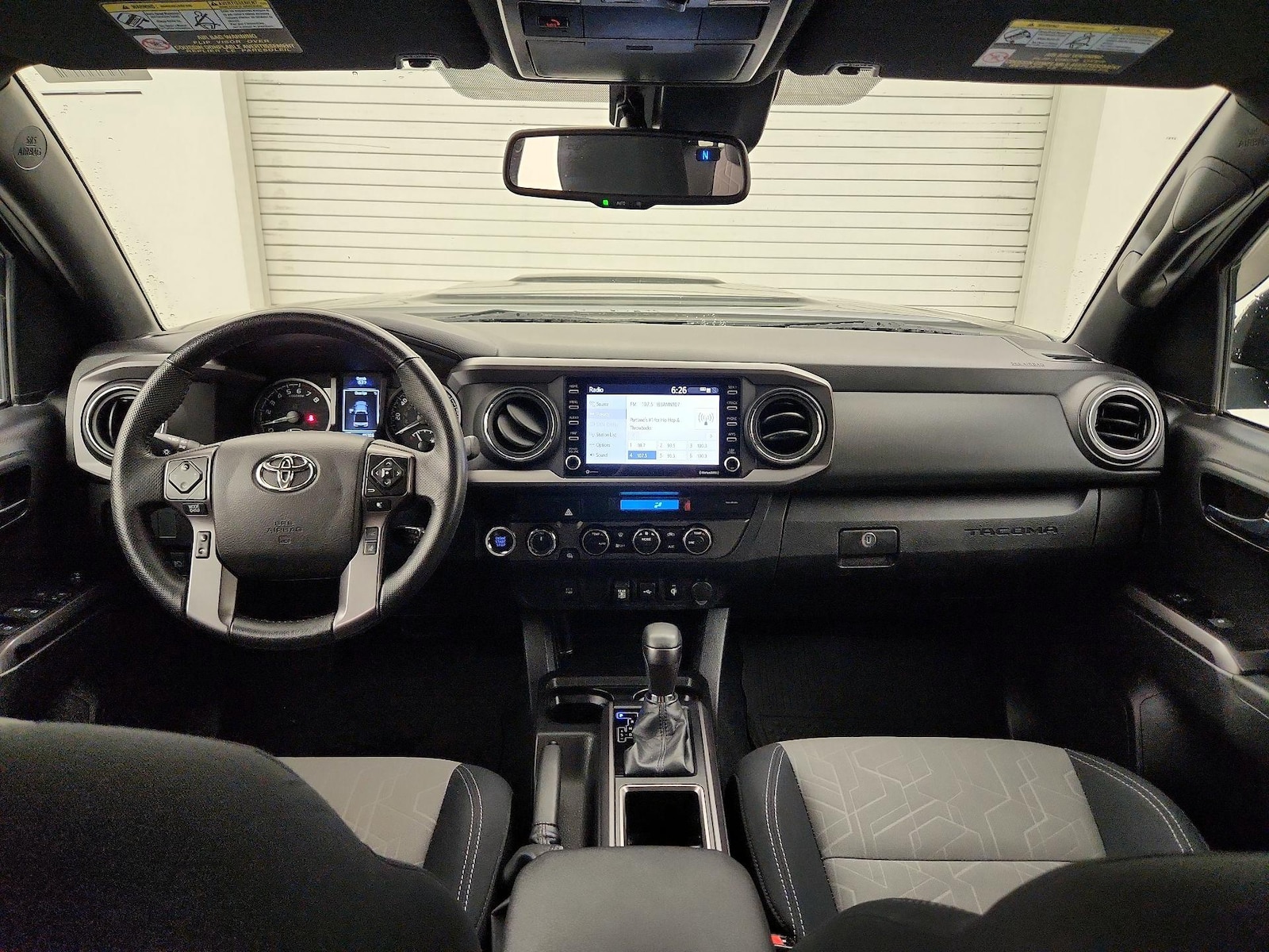 2022 Toyota Tacoma TRD Sport - Photo 10