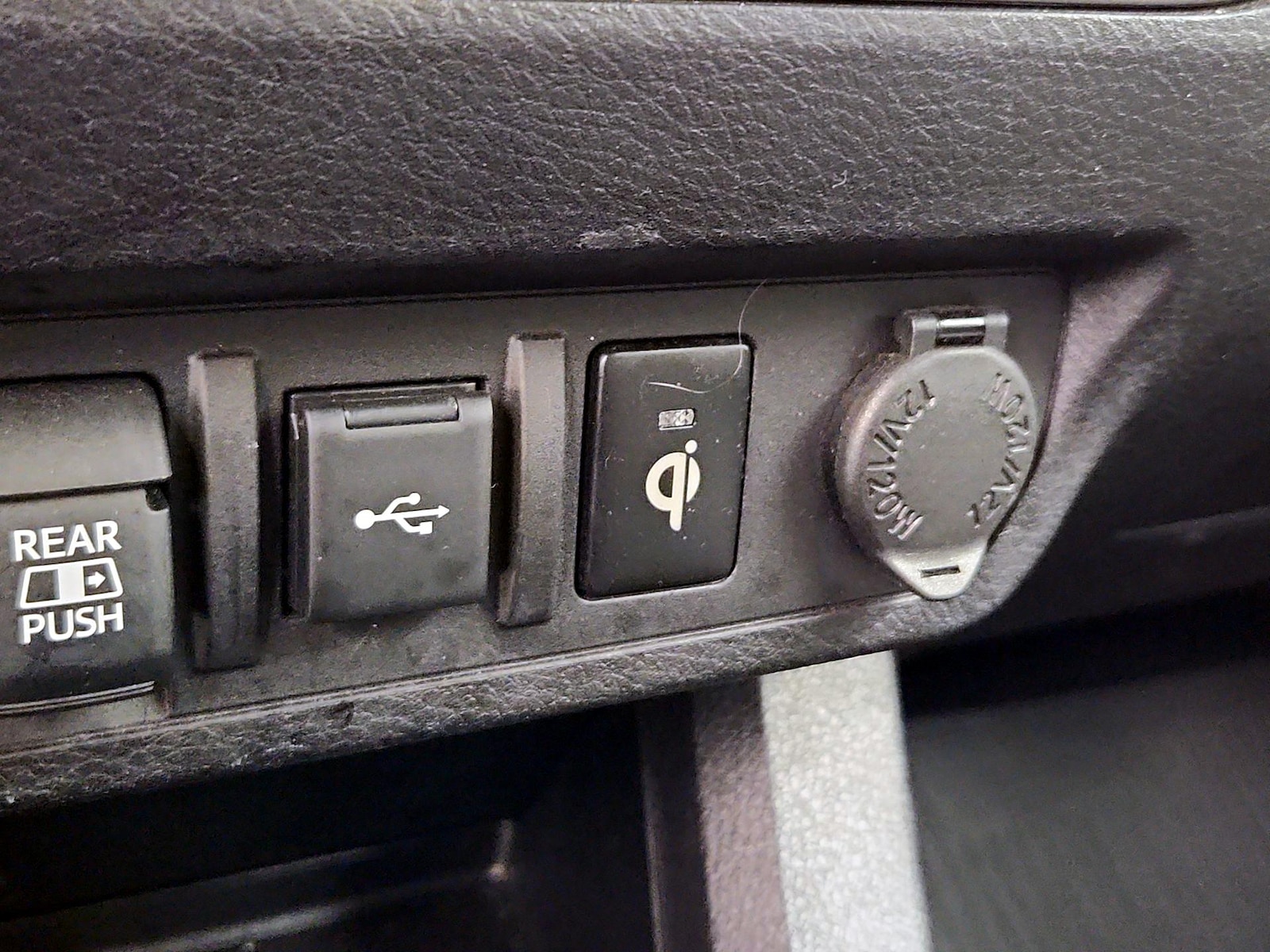 2022 Toyota Tacoma TRD Sport - Photo 19