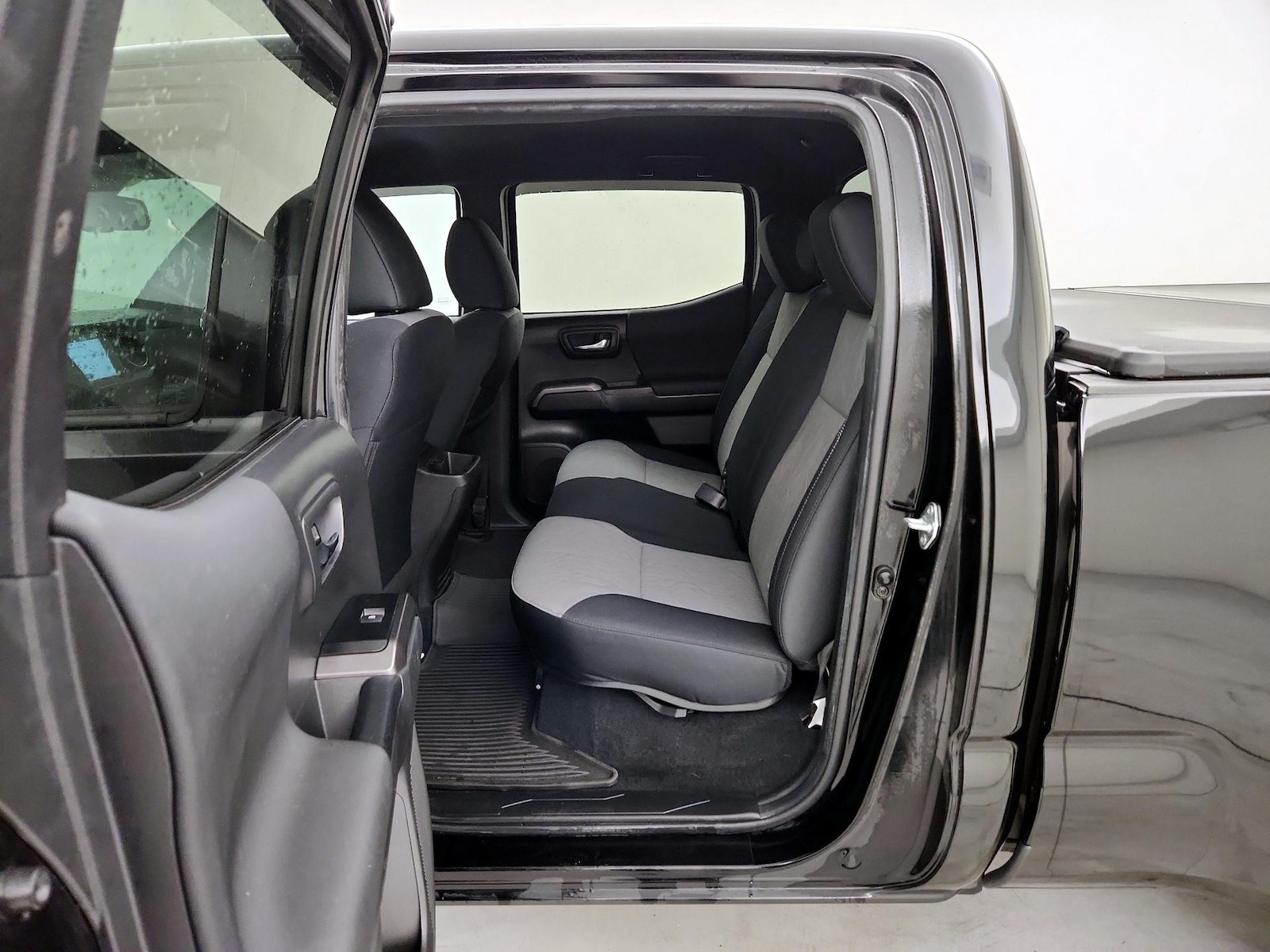 2022 Toyota Tacoma TRD Sport - Photo 20