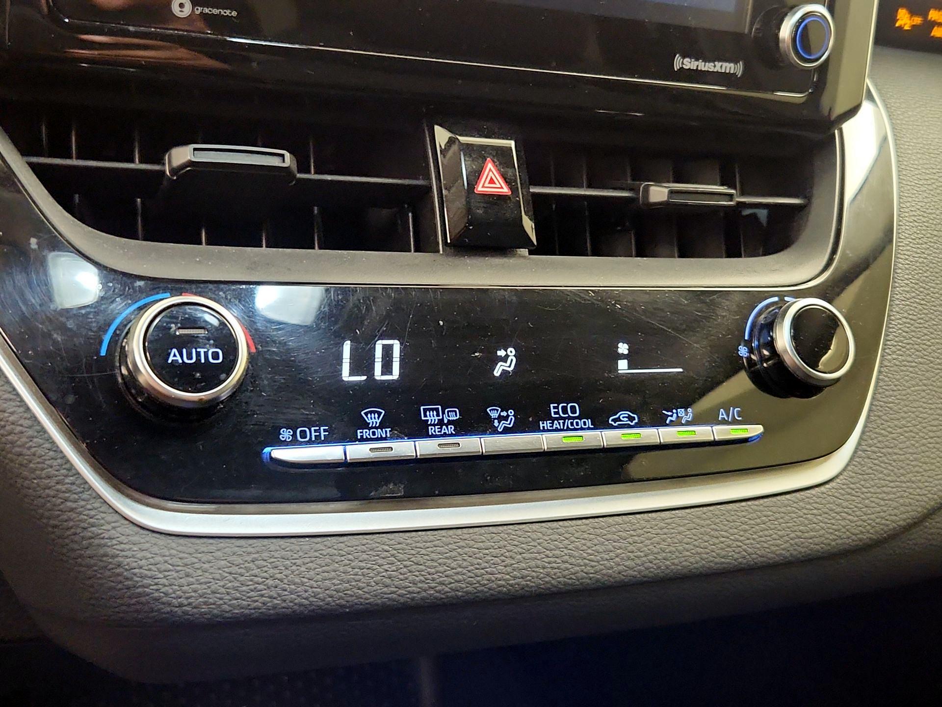 Thumbnail: 2021 Toyota Corolla - 16