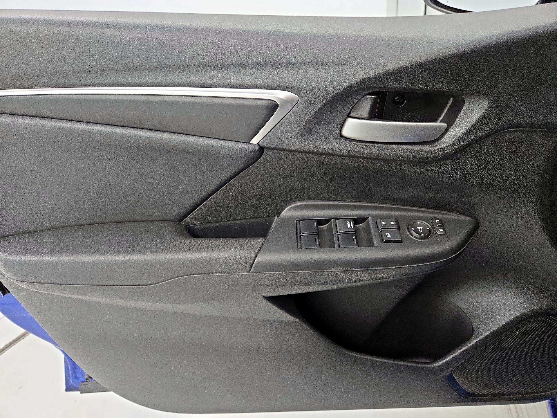 Thumbnail: 2015 Honda Fit - 12