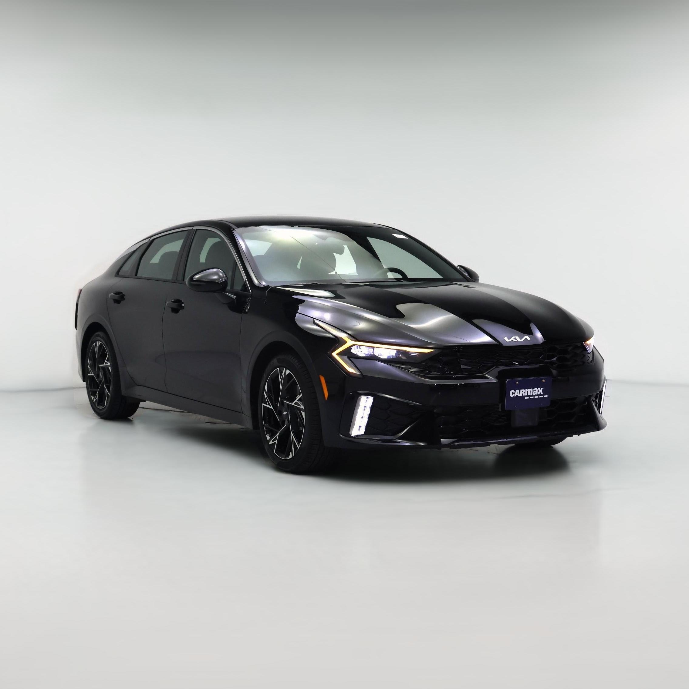 Thumbnail: 2026 Kia K5 - 1