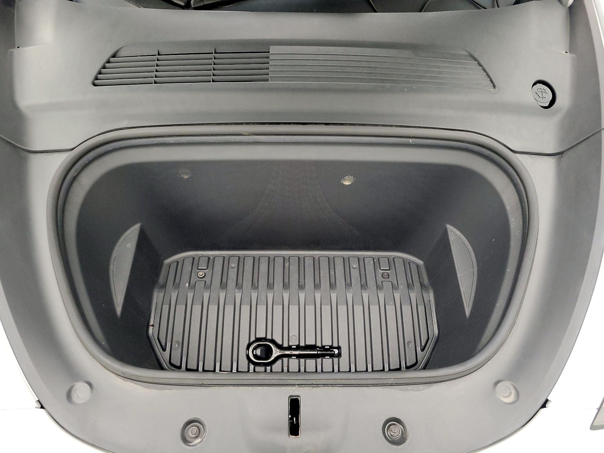 Thumbnail: 2021 Tesla Model Y - 20