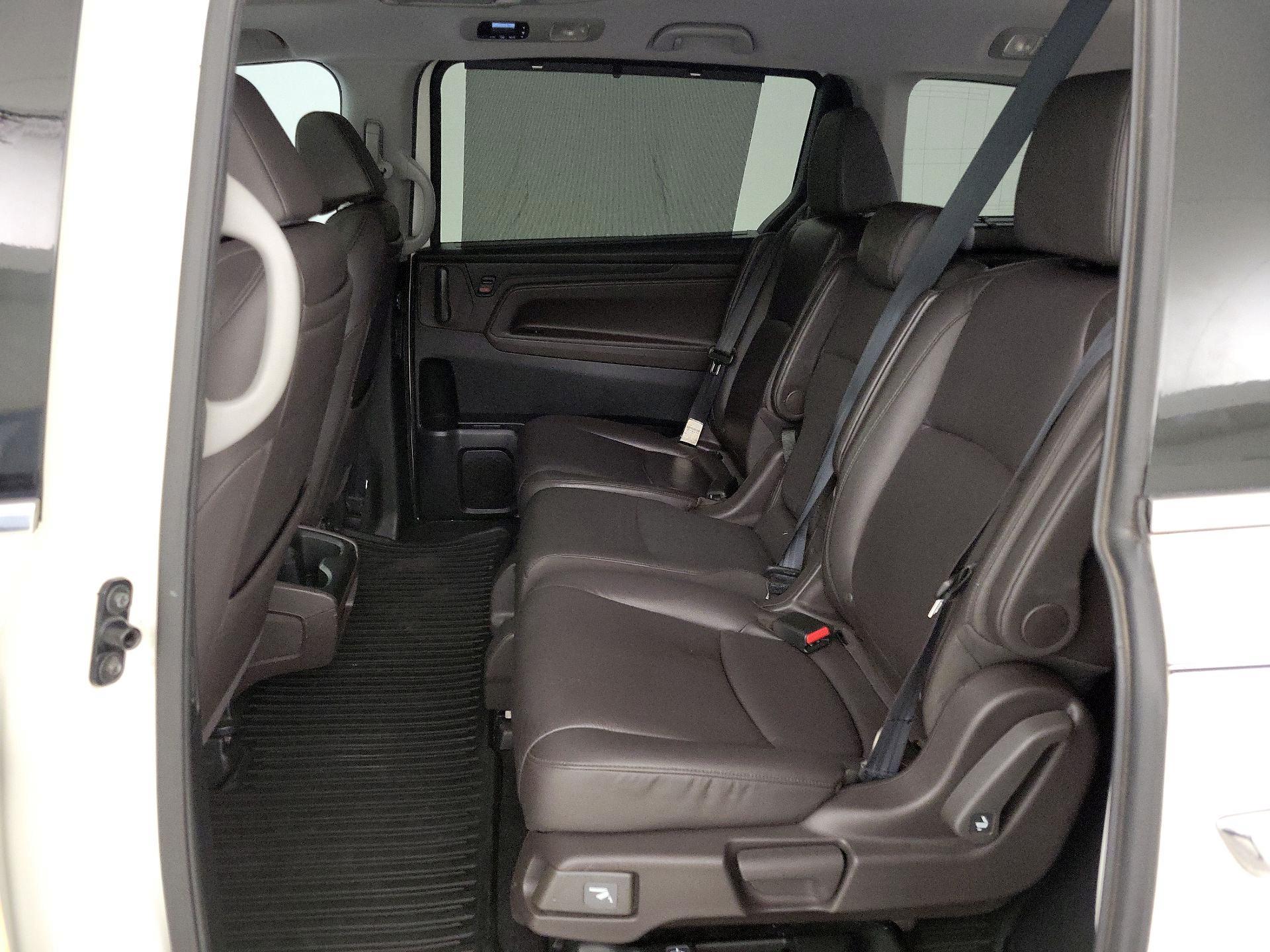 Thumbnail: 2018 Honda Odyssey - 20