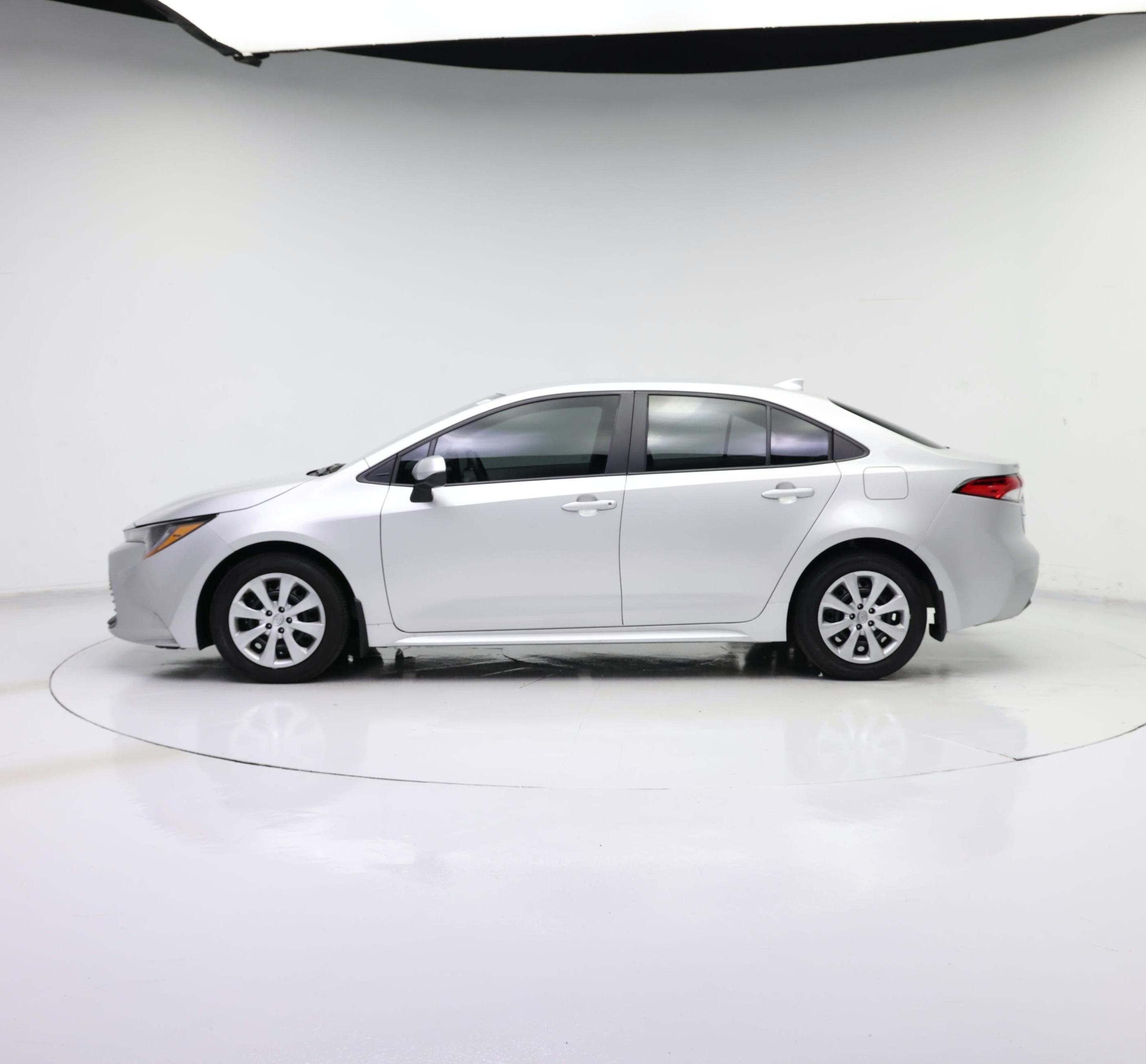 Thumbnail: 2025 Toyota Corolla - 3