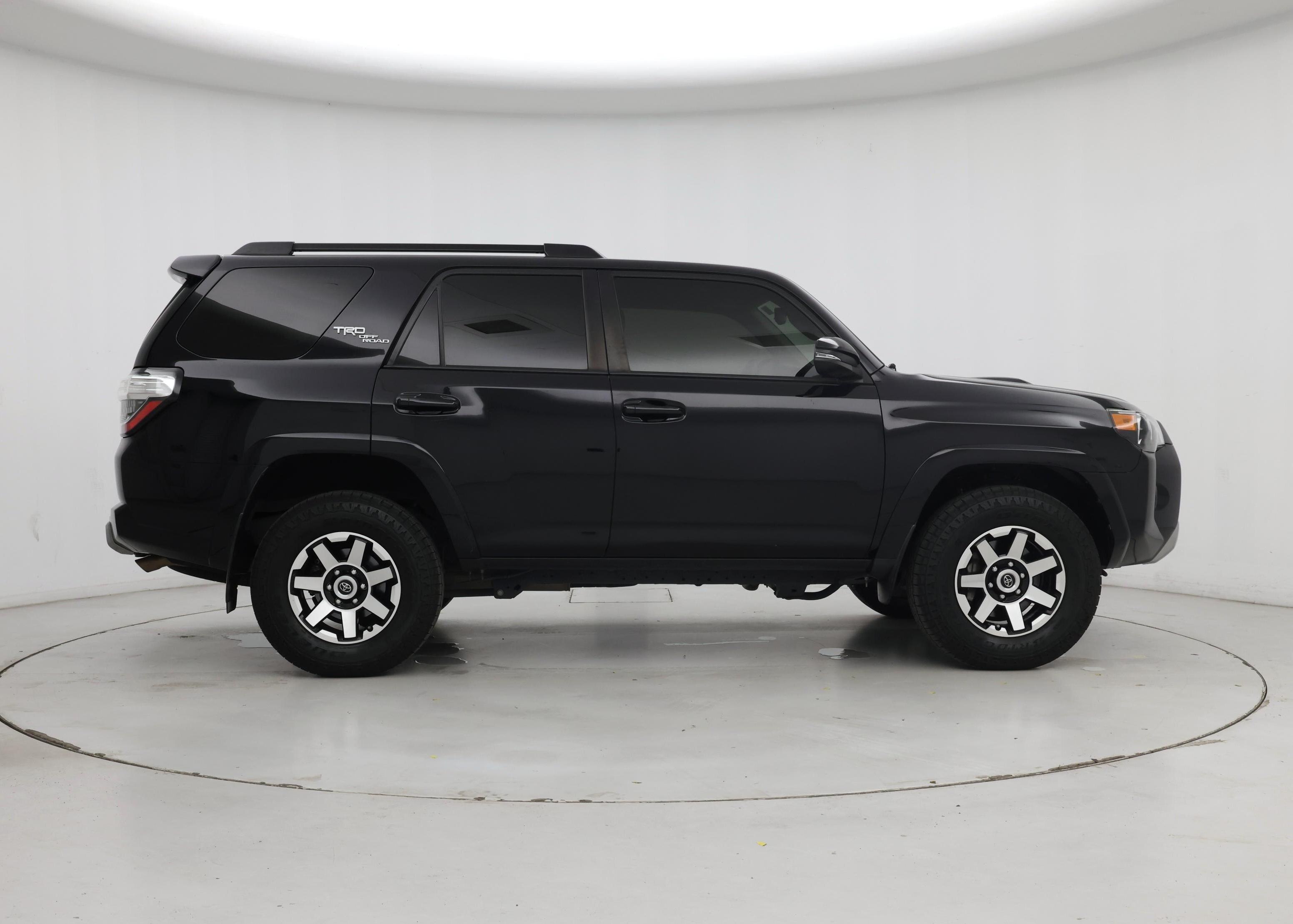 Thumbnail: 2021 Toyota 4Runner - 7