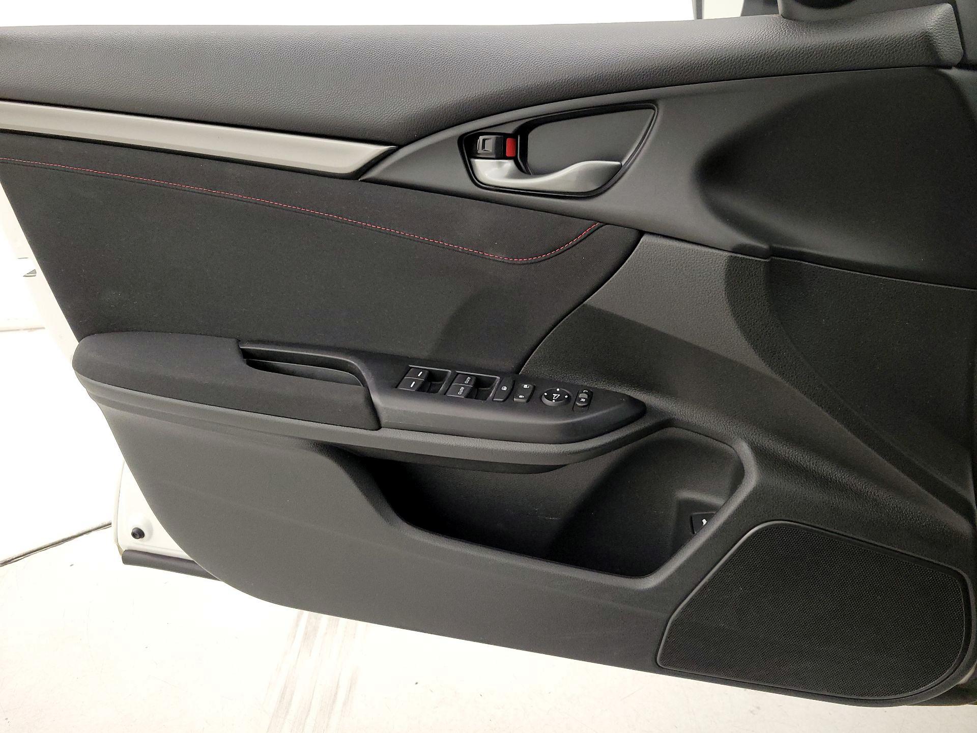 Thumbnail: 2019 Honda Civic - 12