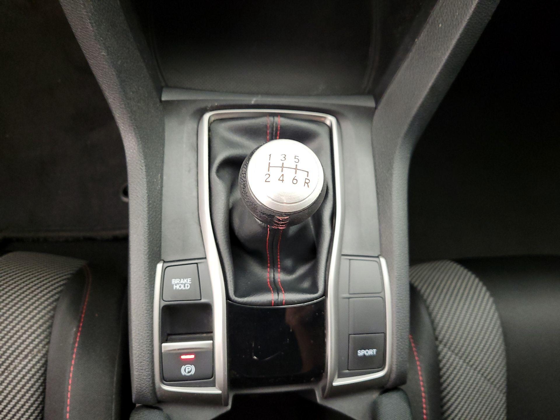 Thumbnail: 2019 Honda Civic - 16