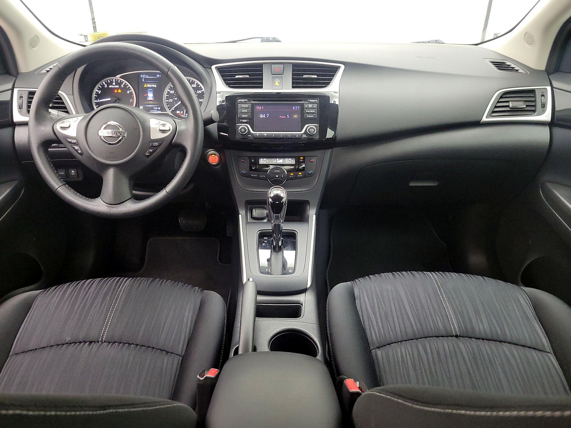 Thumbnail: 2018 Nissan Sentra - 9