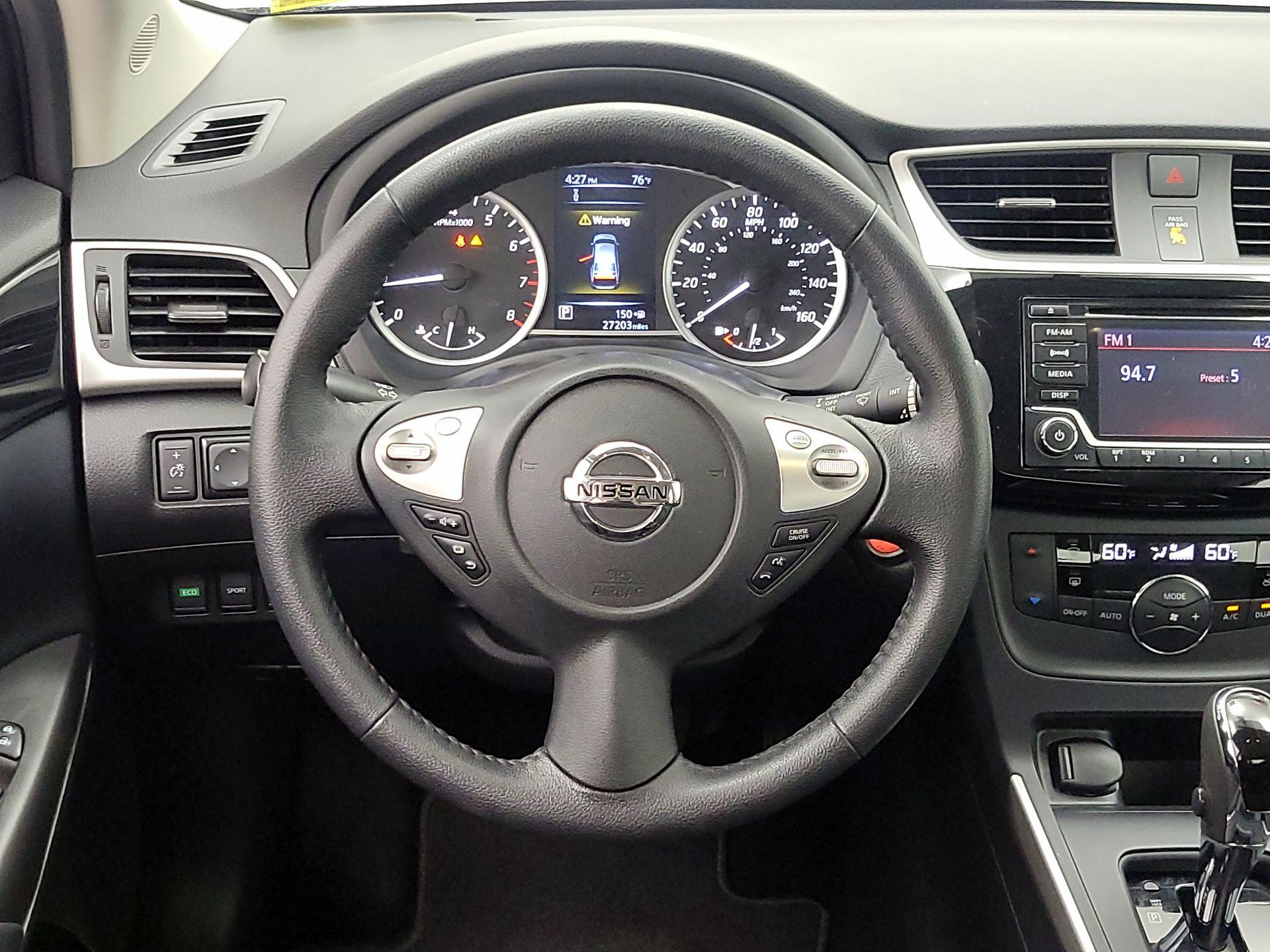 Thumbnail: 2018 Nissan Sentra - 10
