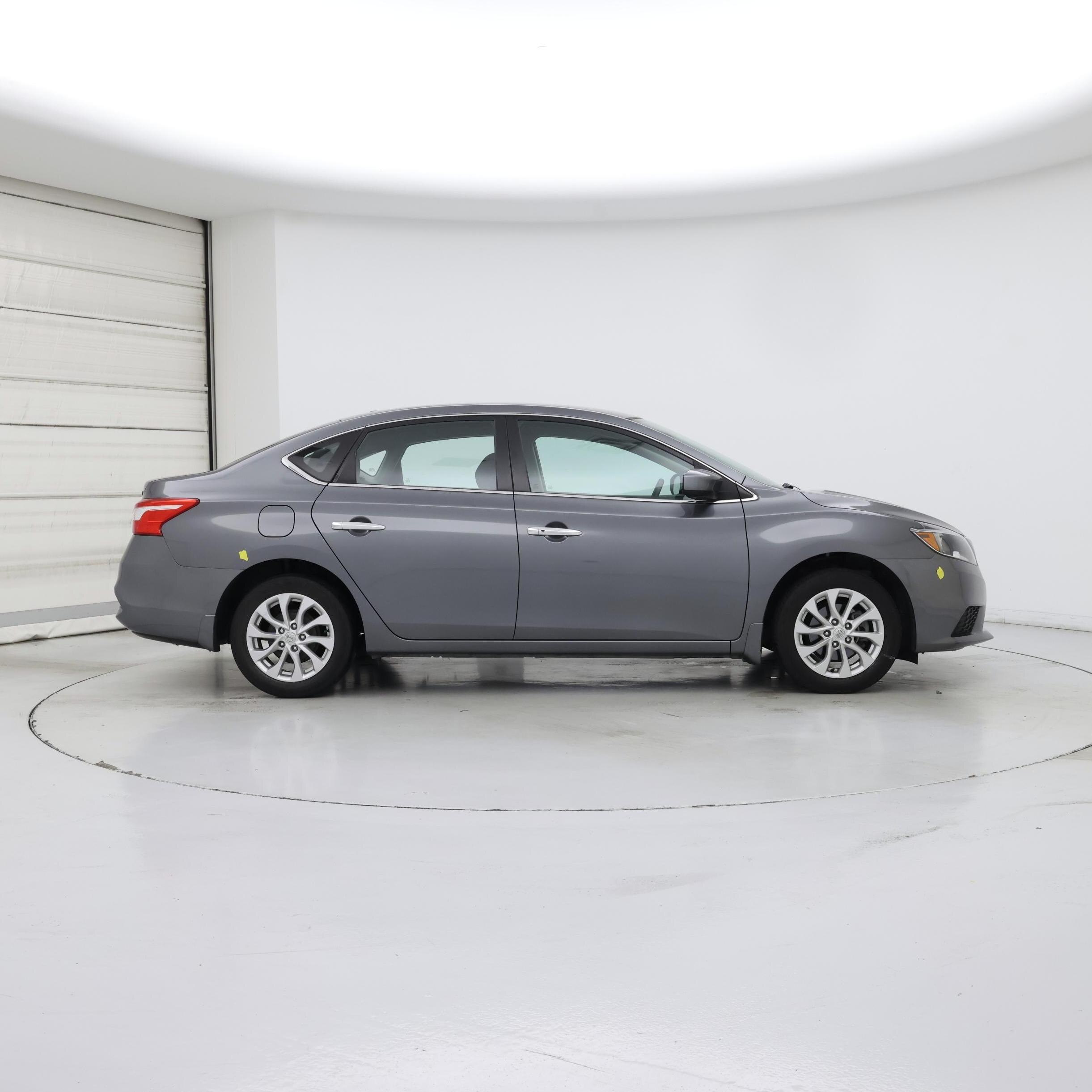Thumbnail: 2018 Nissan Sentra - 7