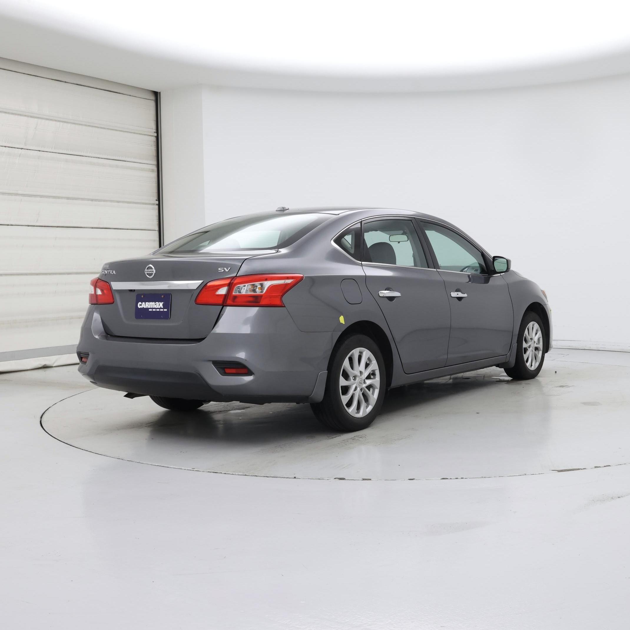 Thumbnail: 2018 Nissan Sentra - 8