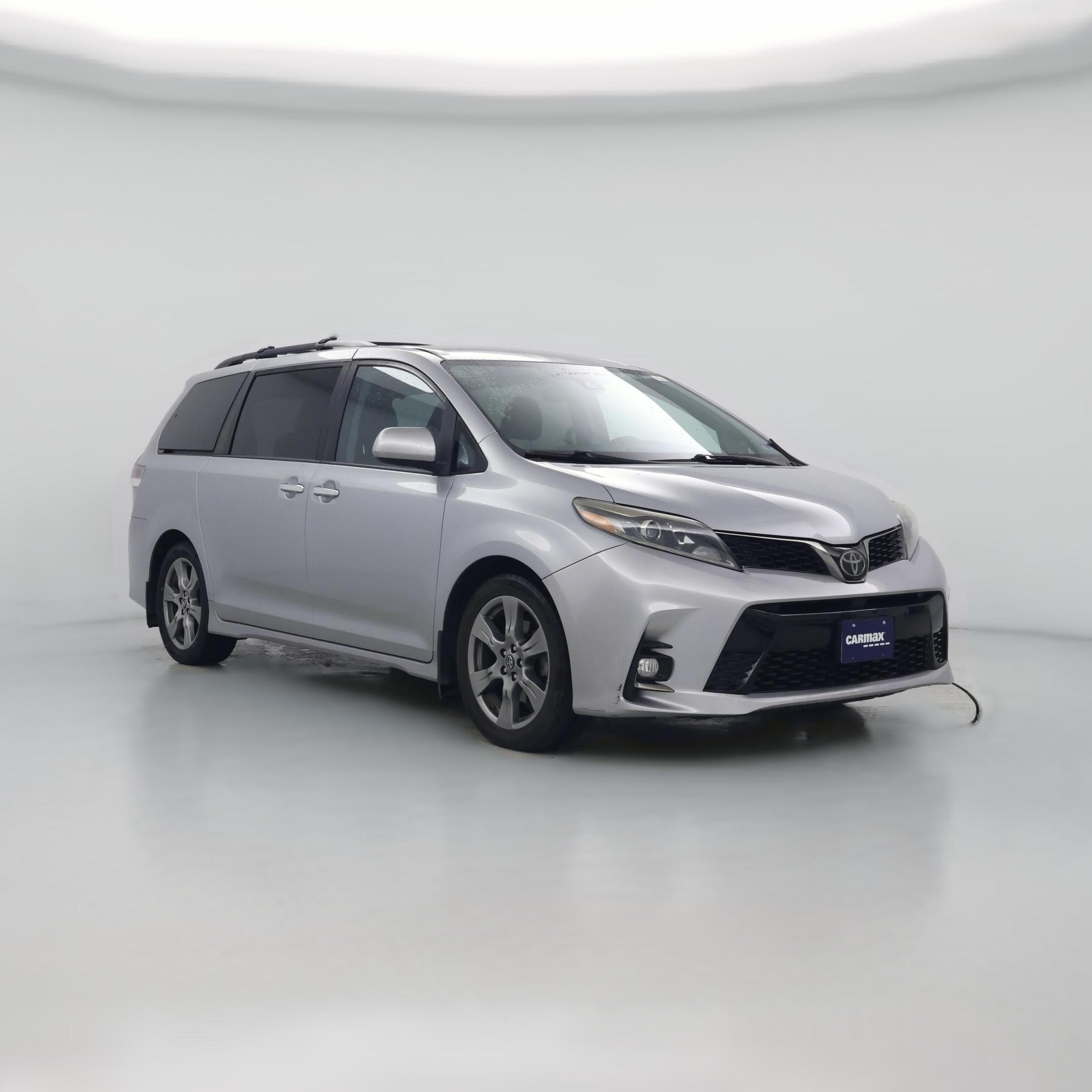 Thumbnail: 2018 Toyota Sienna - 1