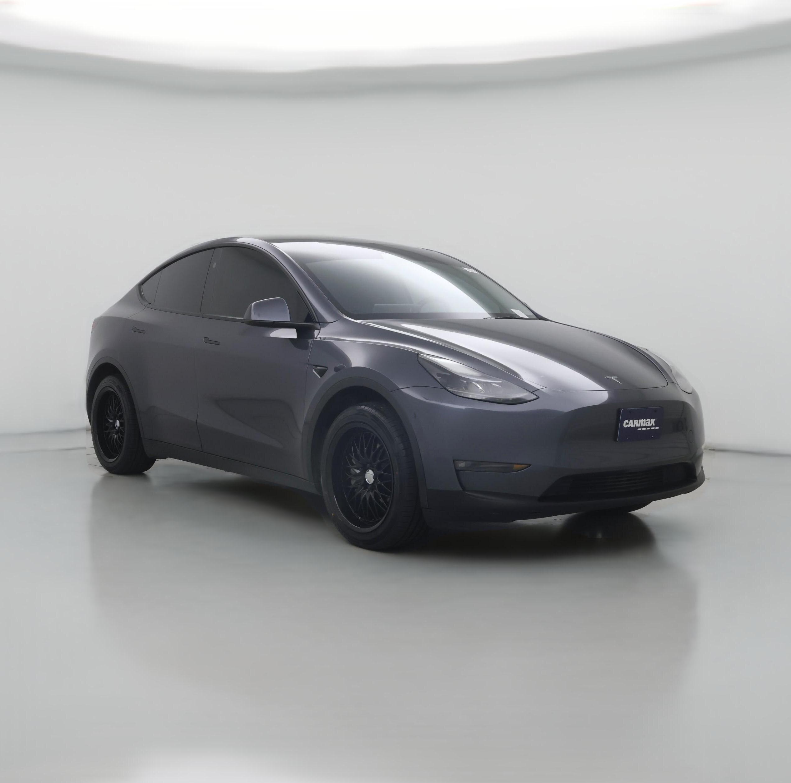 Thumbnail: 2023 Tesla Model Y - 1