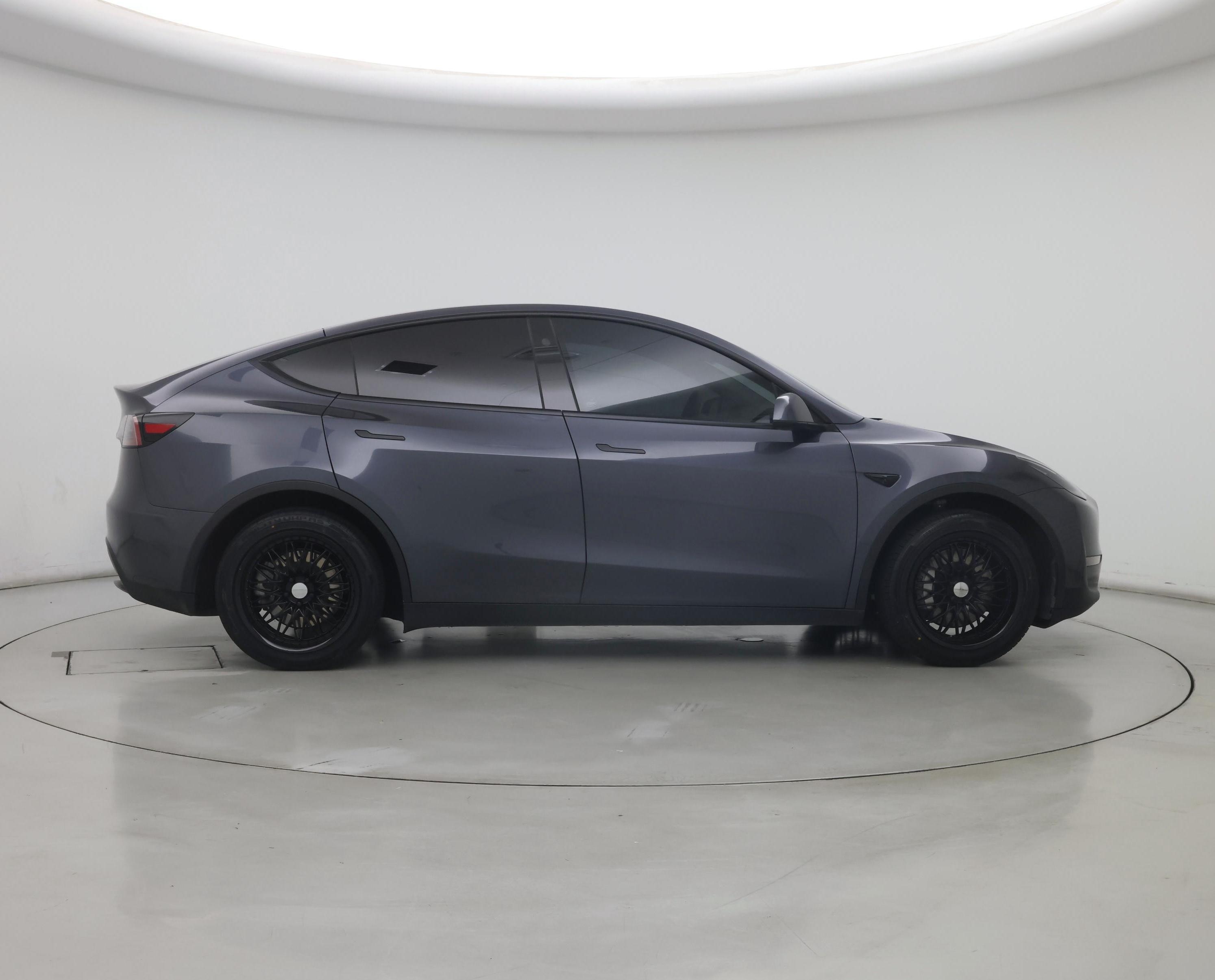Thumbnail: 2023 Tesla Model Y - 7