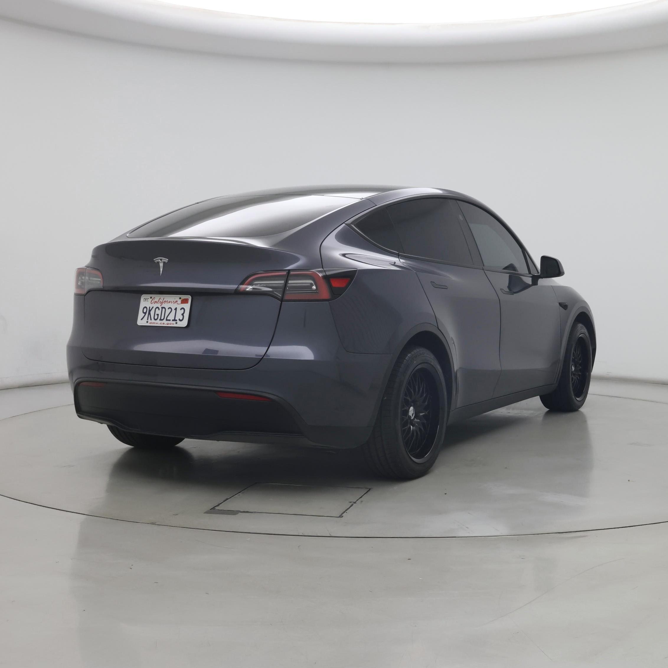 Thumbnail: 2023 Tesla Model Y - 8