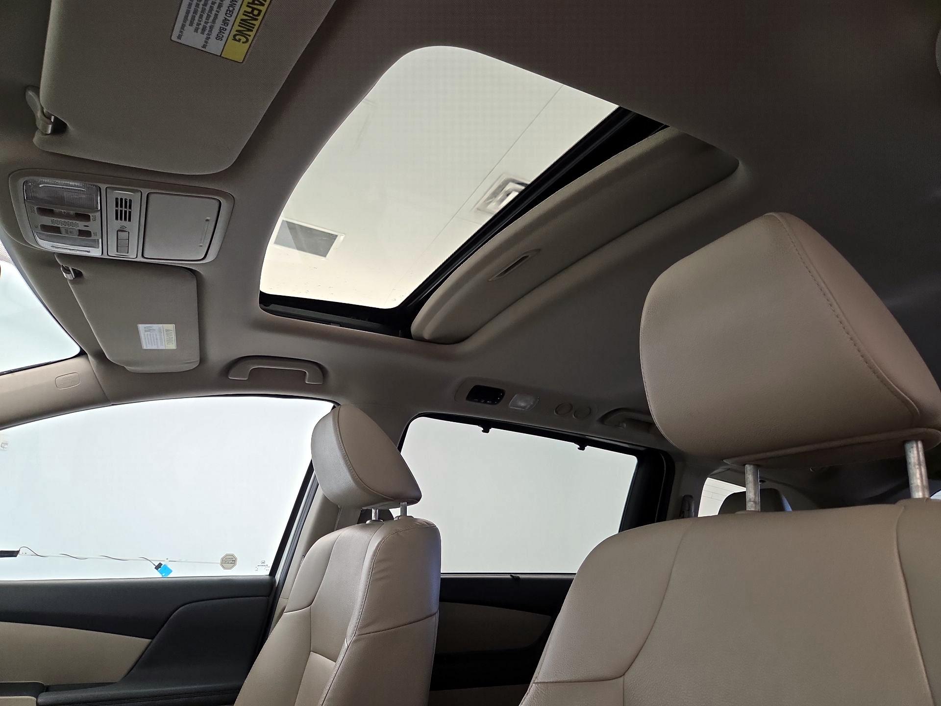 Thumbnail: 2014 Honda Odyssey - 19