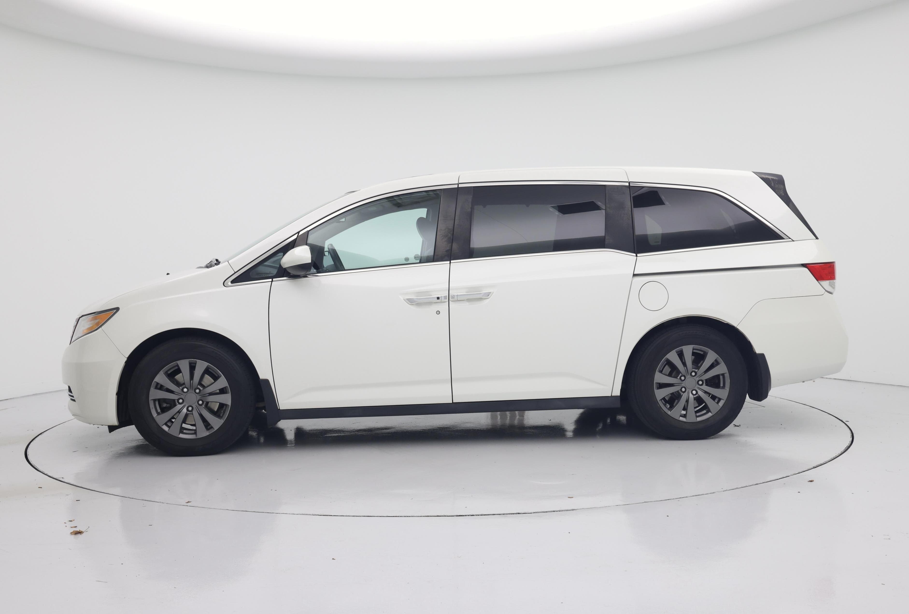 Thumbnail: 2014 Honda Odyssey - 3