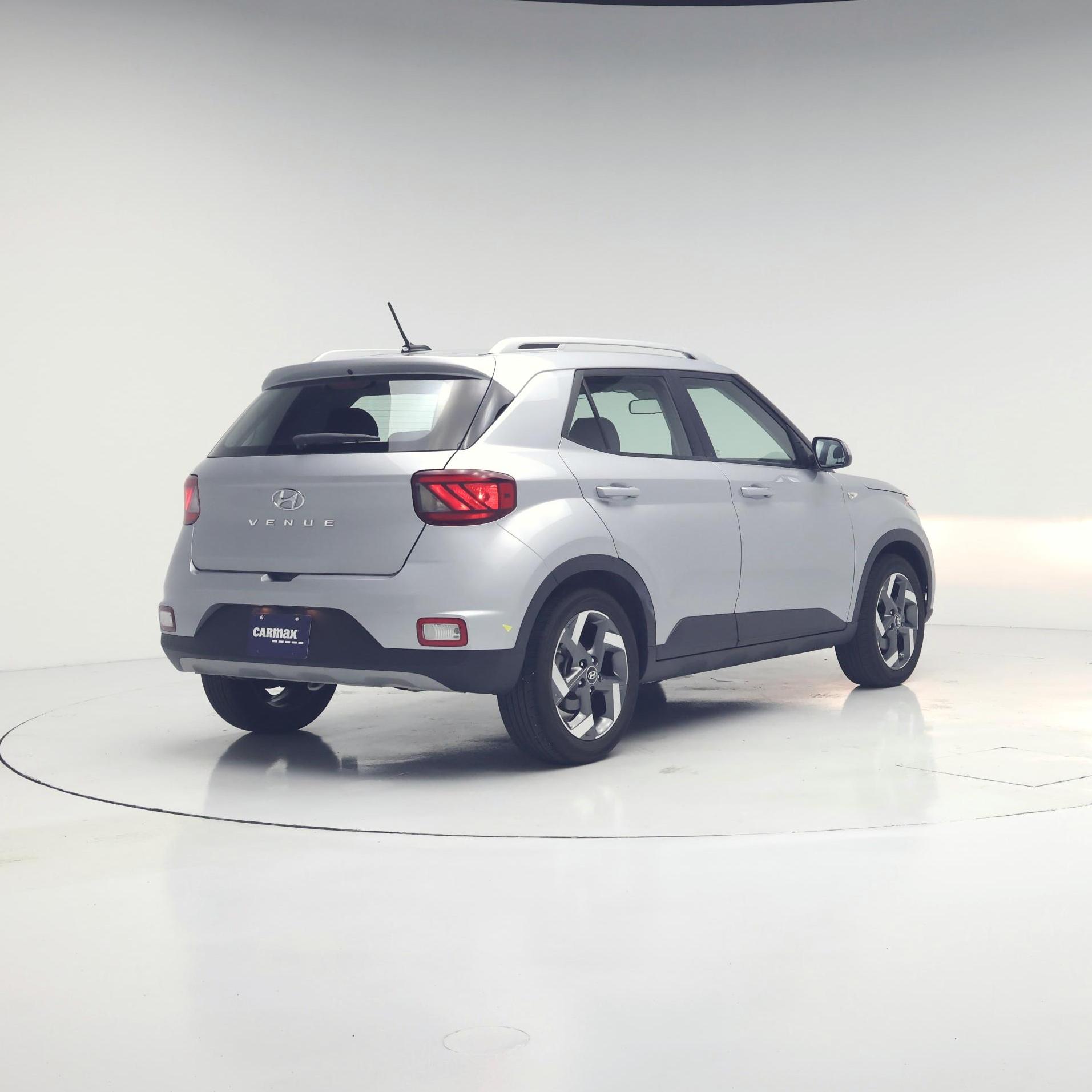 Thumbnail: 2023 Hyundai Venue - 8